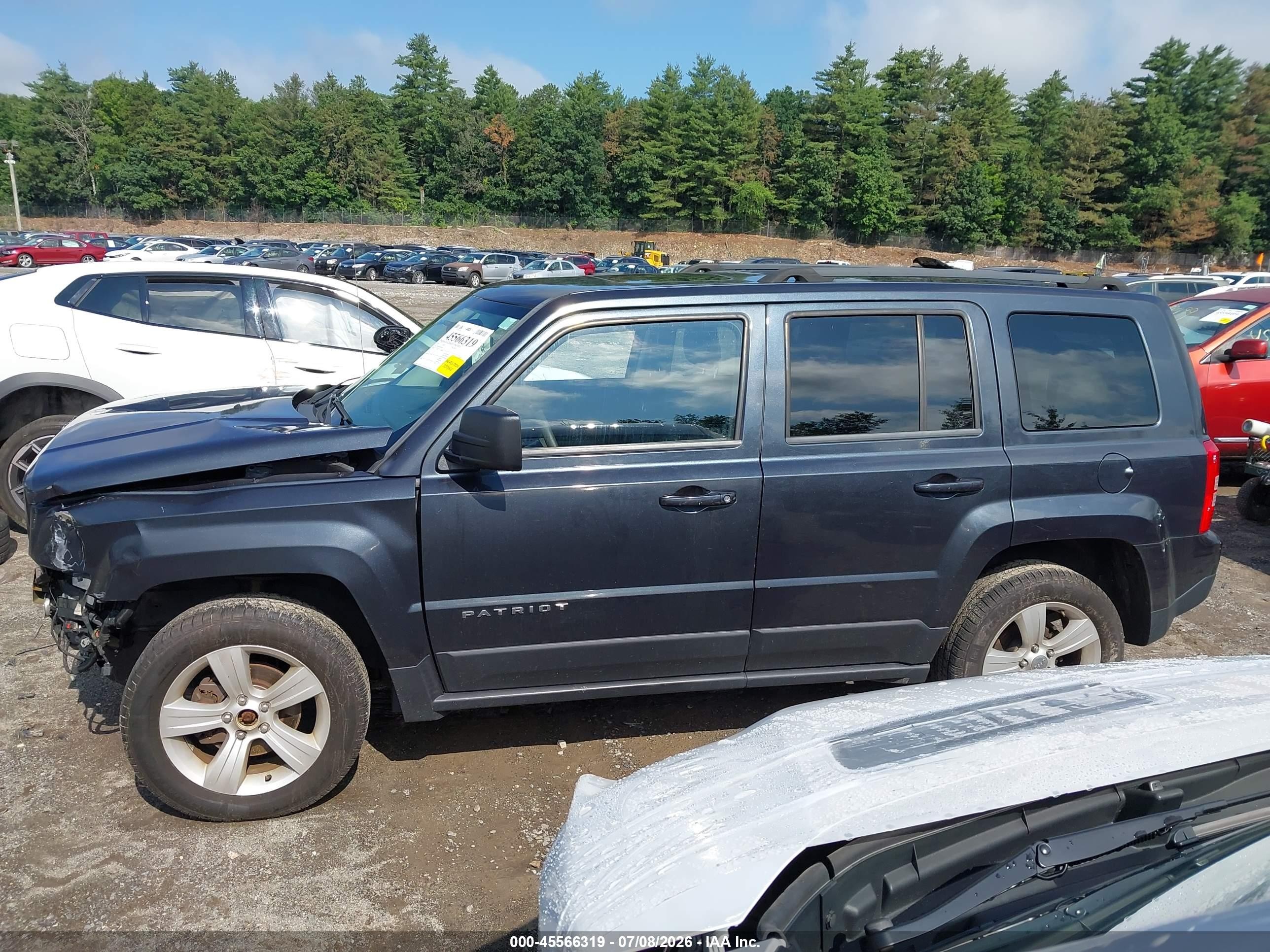 2014 Jeep Patriot Latitude Серый vin: 1C4NJRFBXED689237