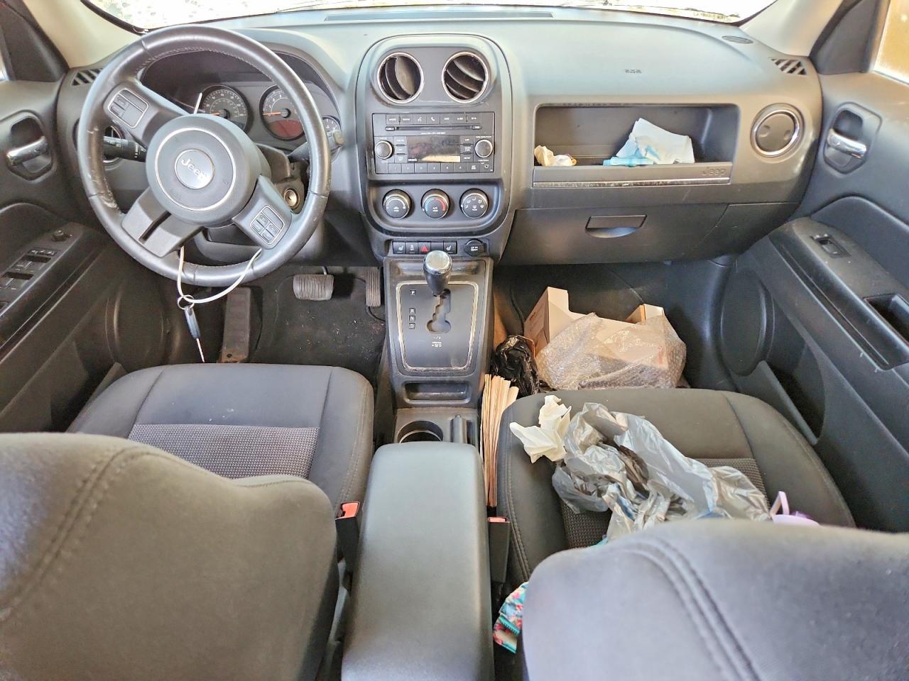 2014 Jeep Patriot Latitude Burn vin: 1C4NJRFBXED693952