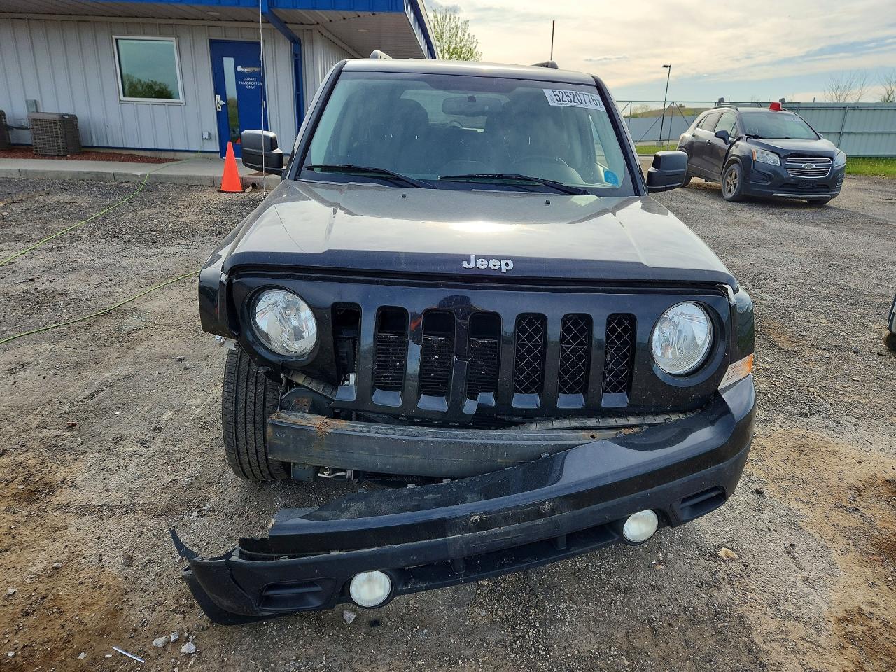 2015 Jeep Patriot Latitude Black vin: 1C4NJRFBXFD153891