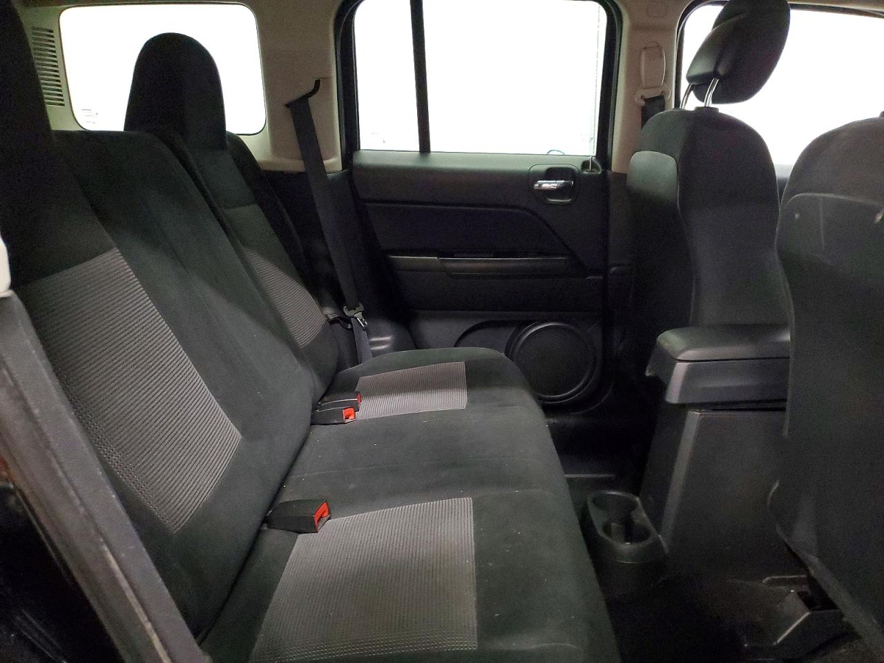 2015 Jeep Patriot Latitude Black vin: 1C4NJRFBXFD176345