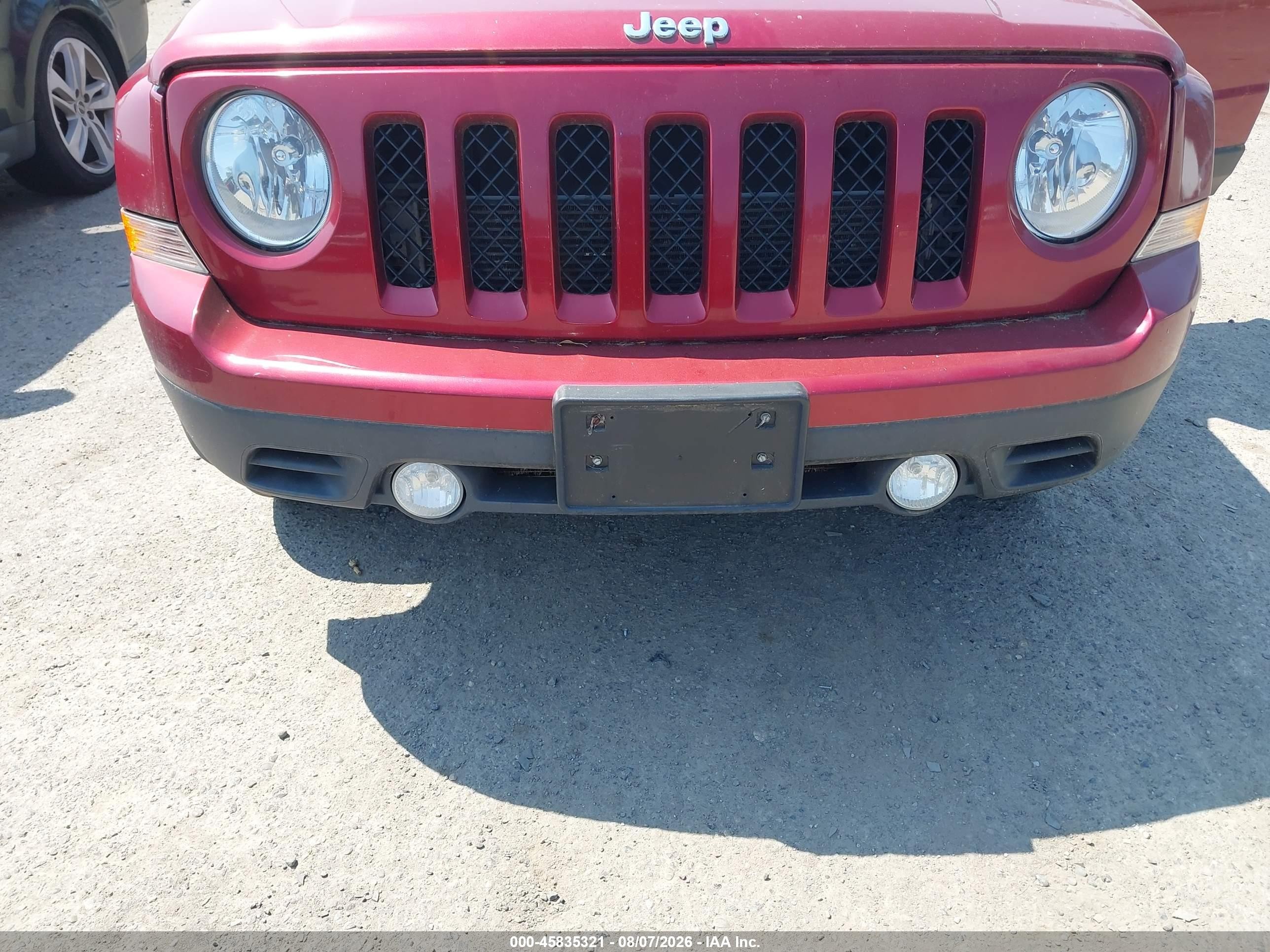 2015 Jeep Patriot Latitude Red vin: 1C4NJRFBXFD248967
