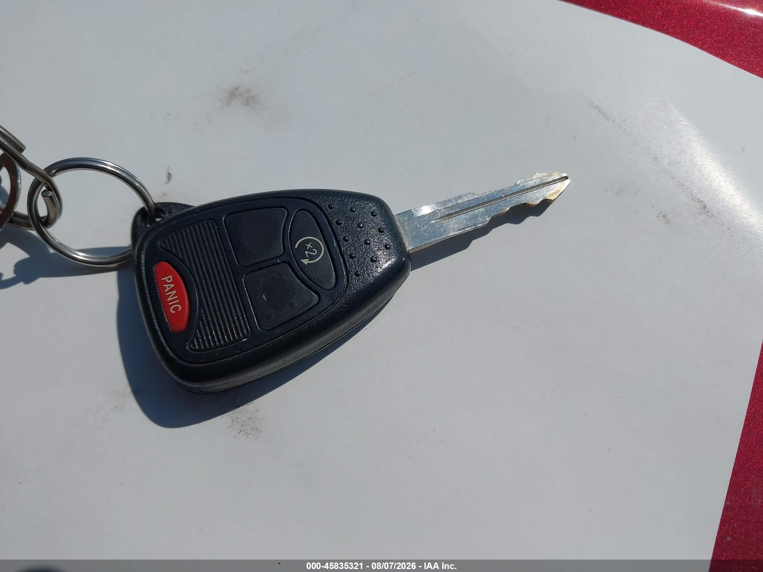 2015 Jeep Patriot Latitude Red vin: 1C4NJRFBXFD248967