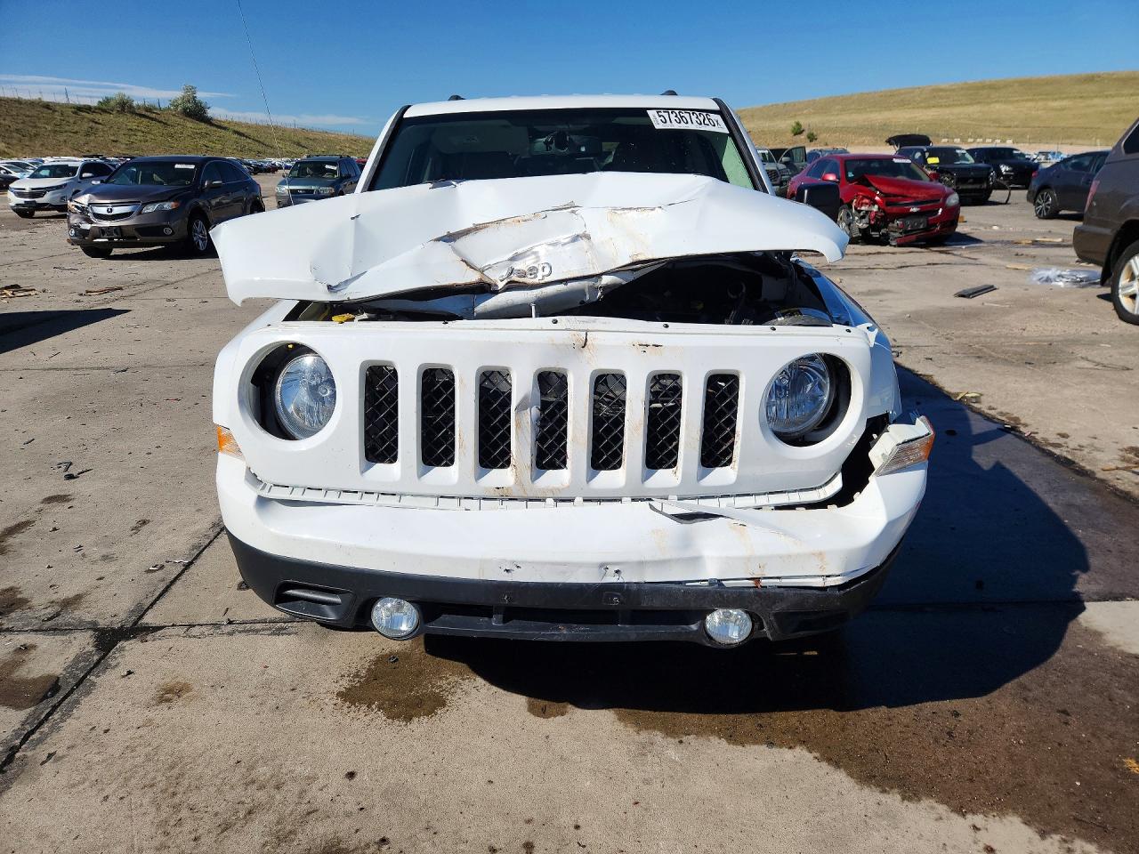 2015 Jeep Patriot Latitude White vin: 1C4NJRFBXFD332982