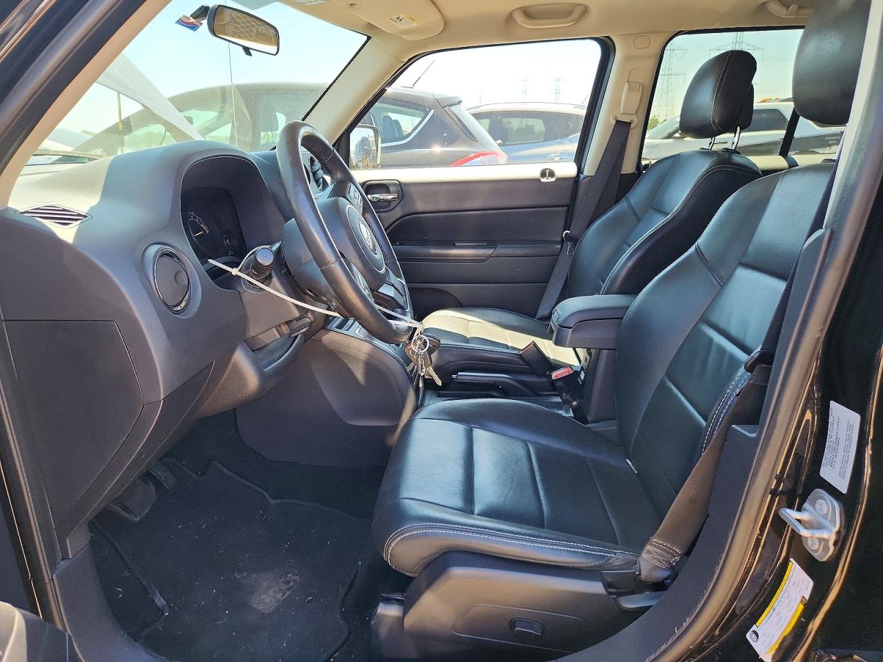 2015 Jeep Patriot Latitude Черный vin: 1C4NJRFBXFD412153