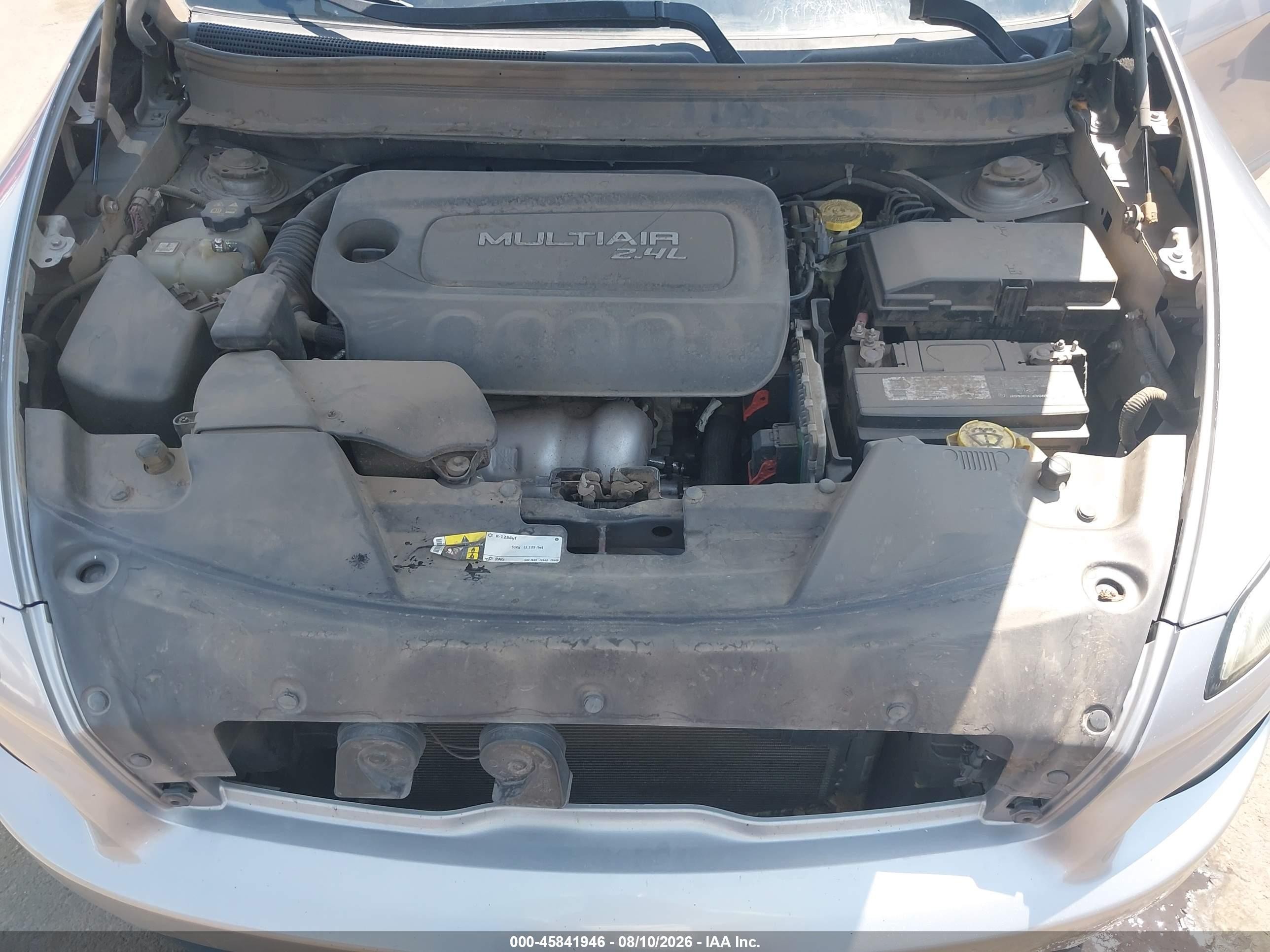 2014 Jeep Cherokee Sport Silver vin: 1C4PJLAB0EW109981