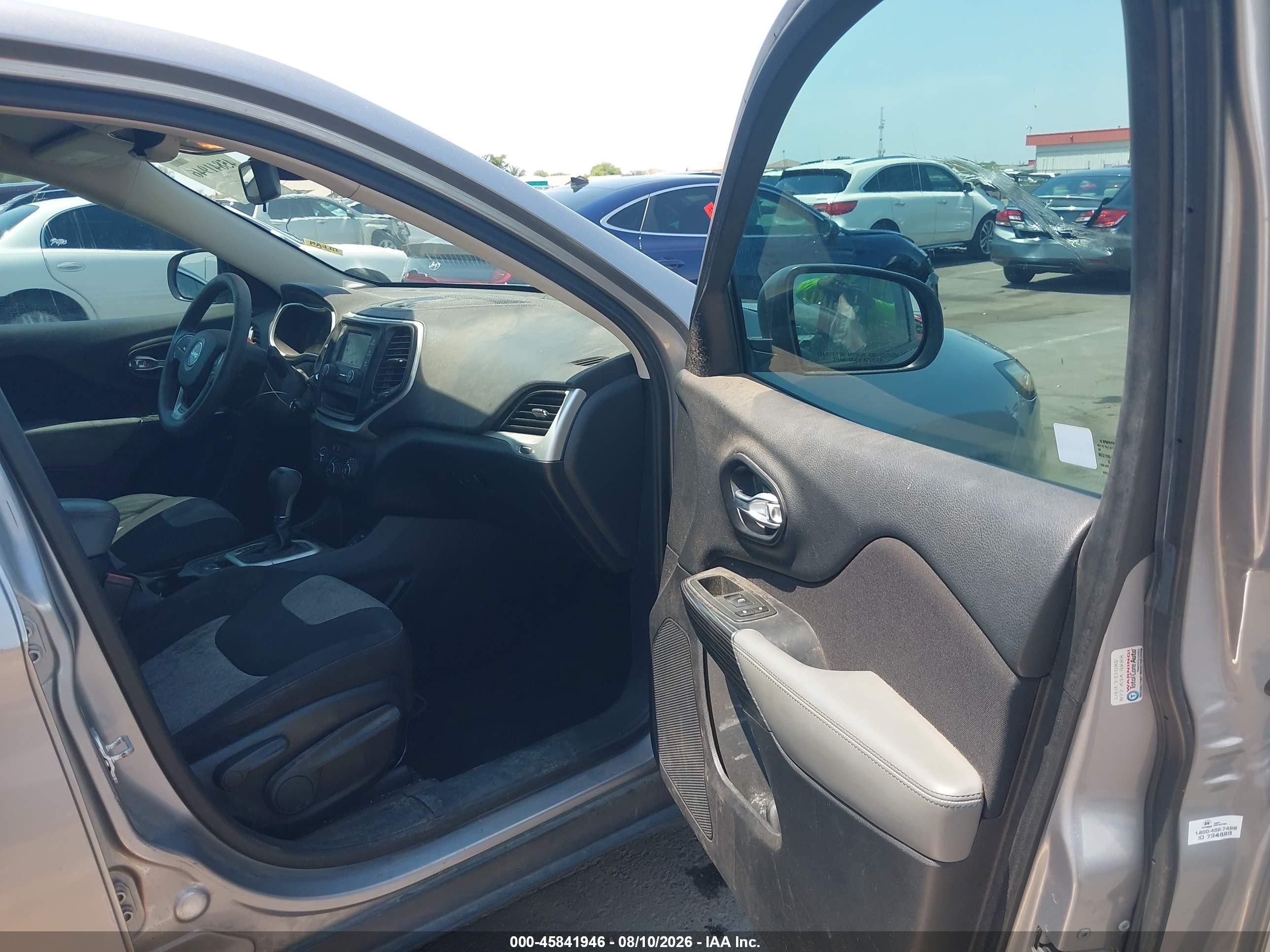 2014 Jeep Cherokee Sport Silver vin: 1C4PJLAB0EW109981