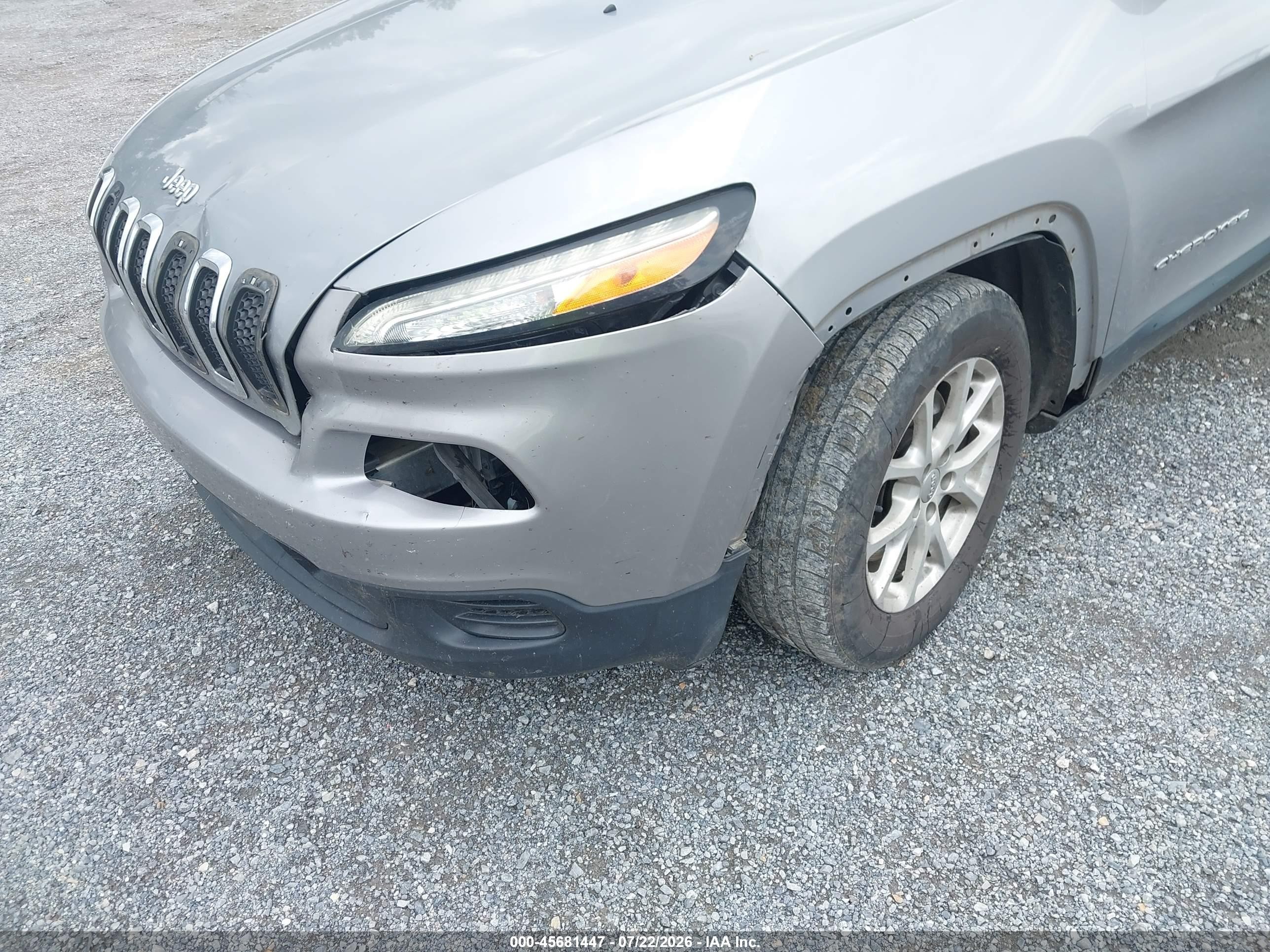 2014 Jeep Cherokee Sport Silver vin: 1C4PJLAB0EW112993