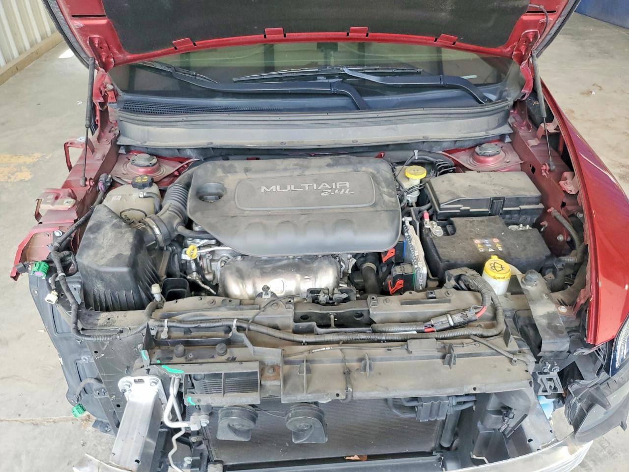 2014 Jeep Cherokee Sport Maroon vin: 1C4PJLAB0EW154970