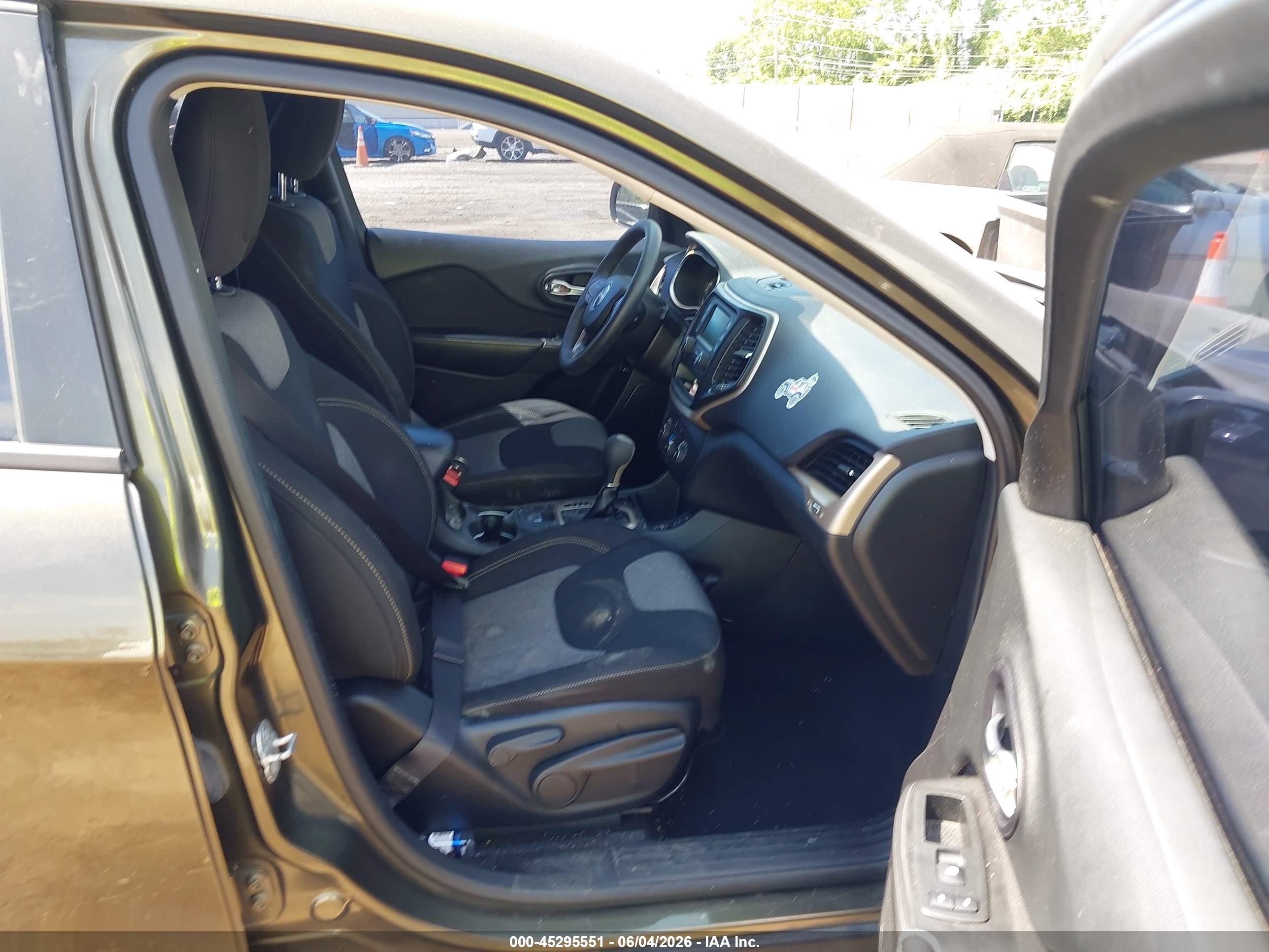 2014 Jeep Cherokee Sport Brown vin: 1C4PJLAB0EW231109