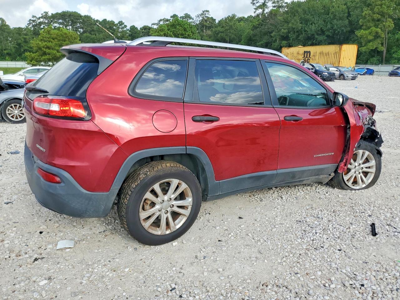 2015 Jeep Cherokee Sport Red vin: 1C4PJLAB0FW628384