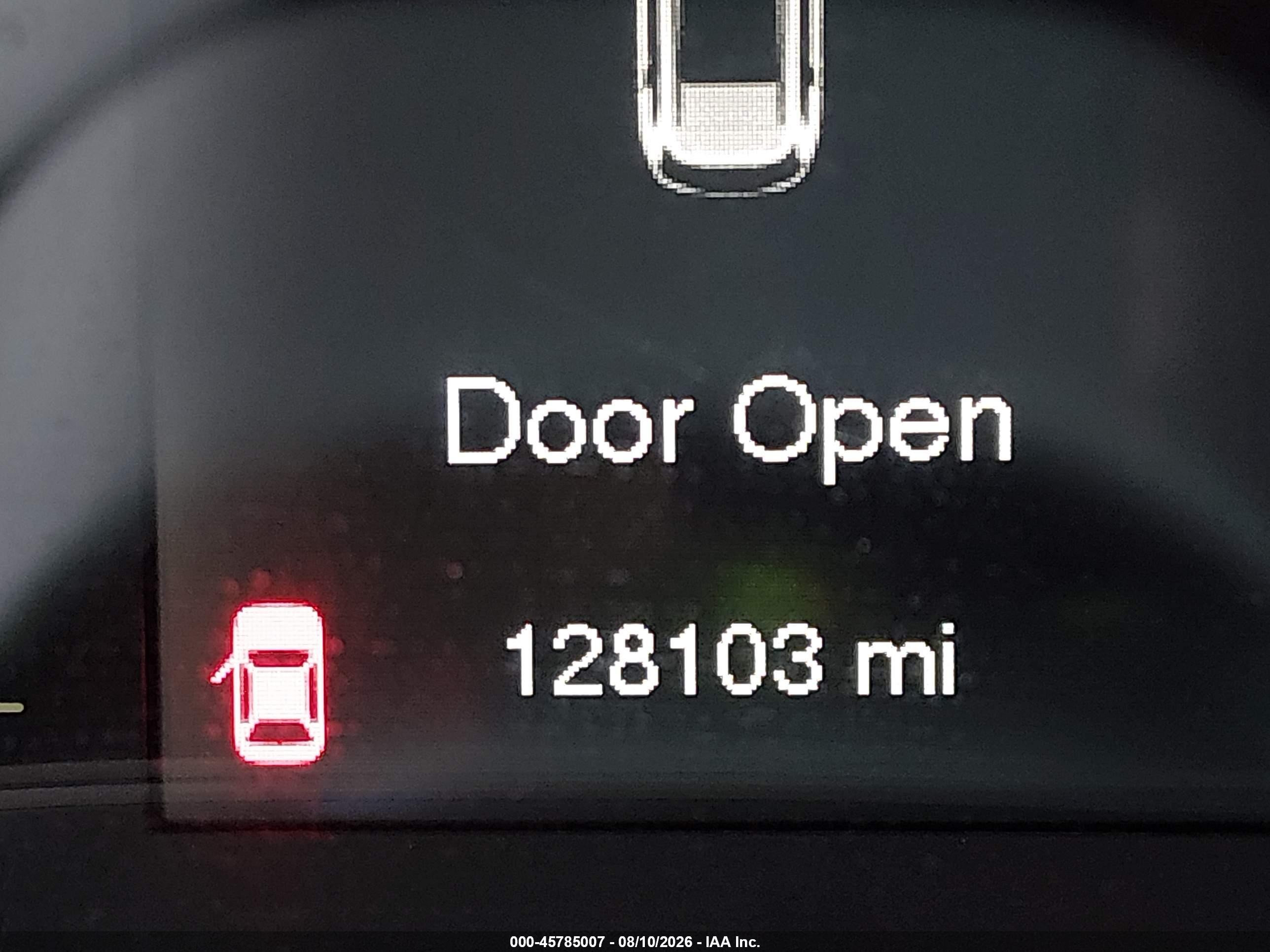 2015 Jeep Cherokee Sport Silver vin: 1C4PJLAB0FW689217