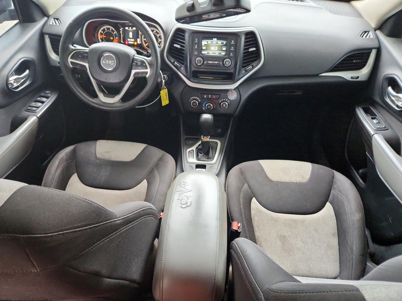 2014 Jeep Cherokee Sport Silver vin: 1C4PJLAB1EW122724