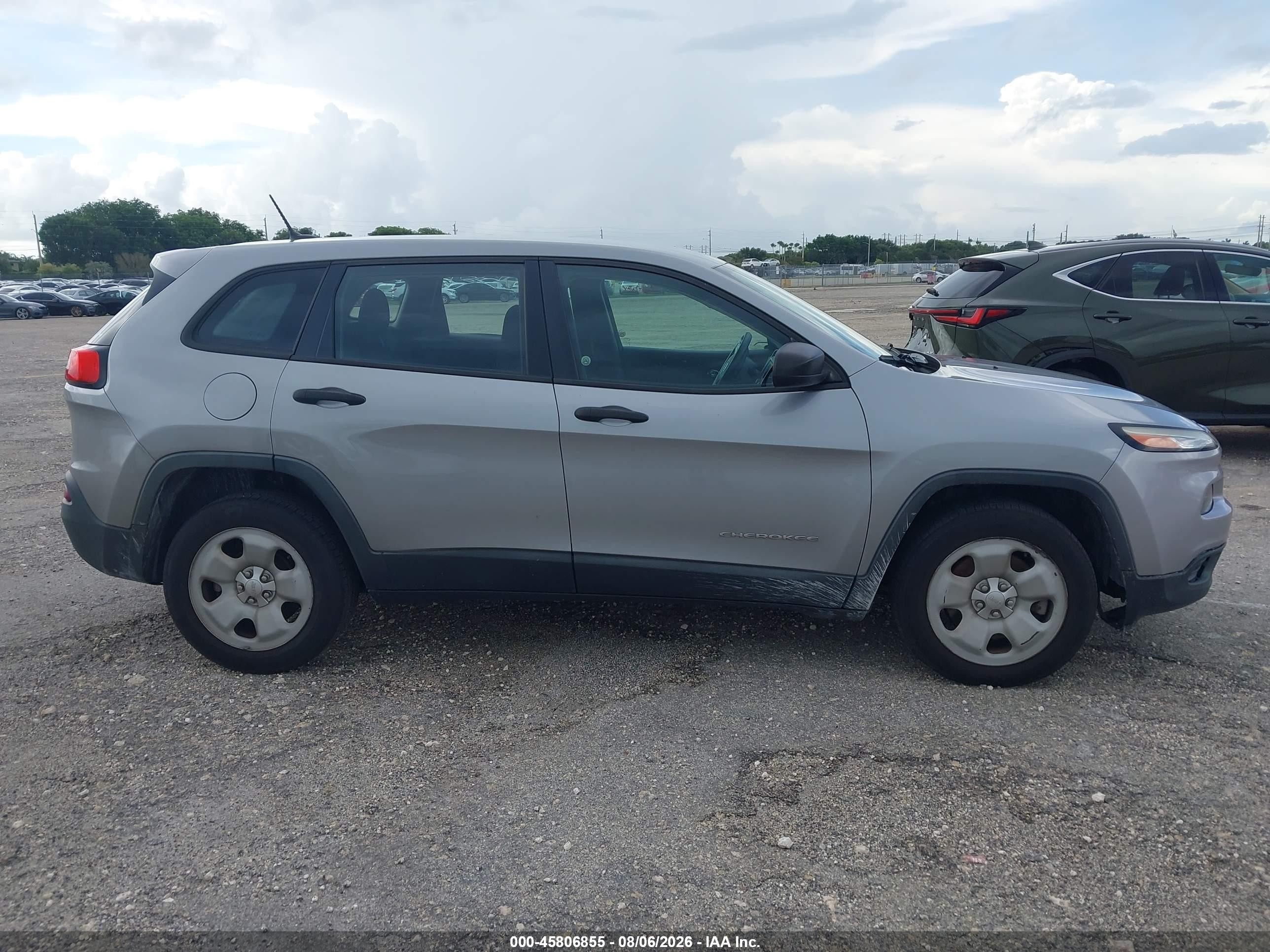 2014 Jeep Cherokee Sport Серебряный vin: 1C4PJLAB1EW123226