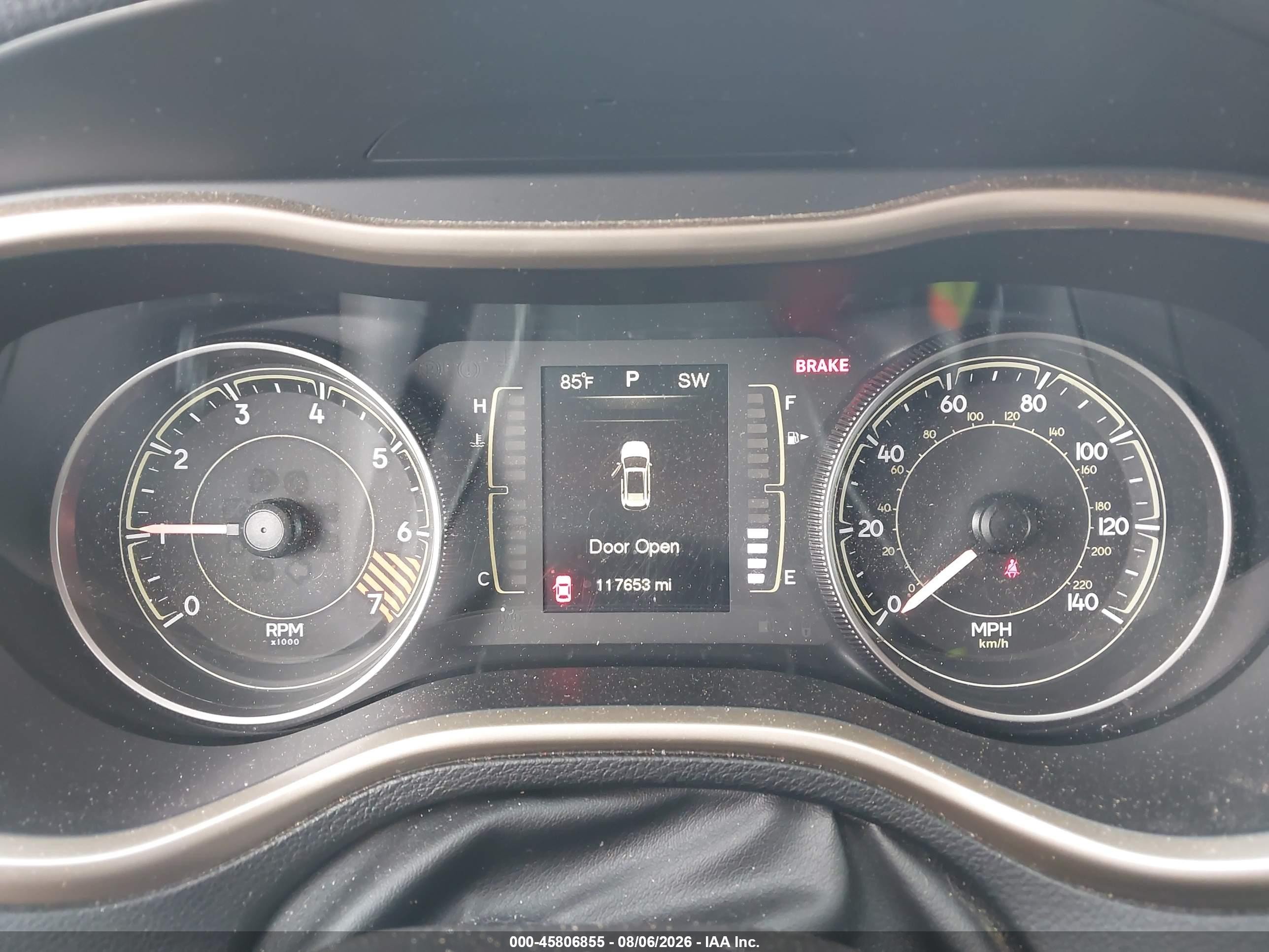 2014 Jeep Cherokee Sport Серебряный vin: 1C4PJLAB1EW123226