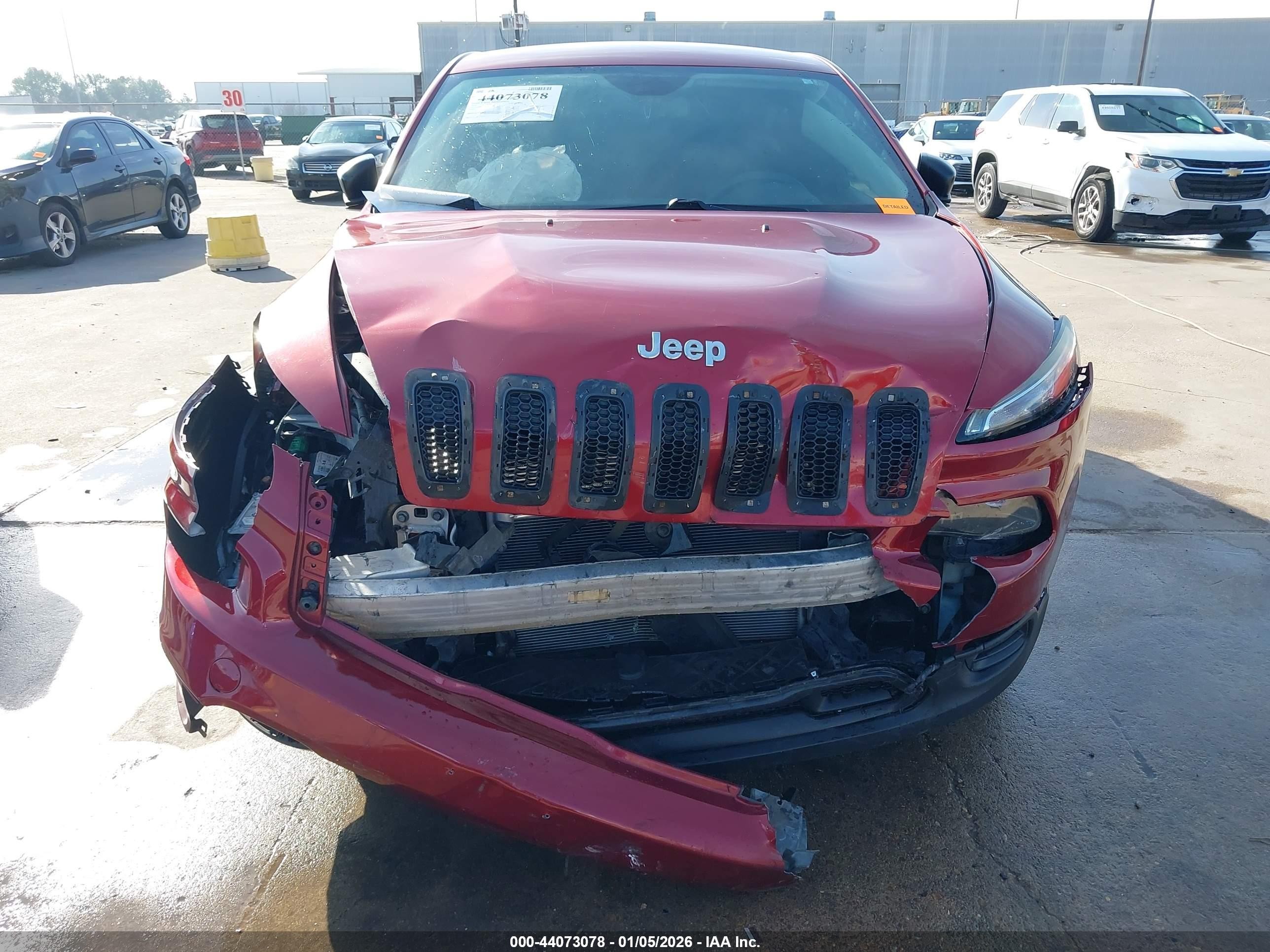 2014 Jeep Cherokee Sport Красный vin: 1C4PJLAB1EW228431