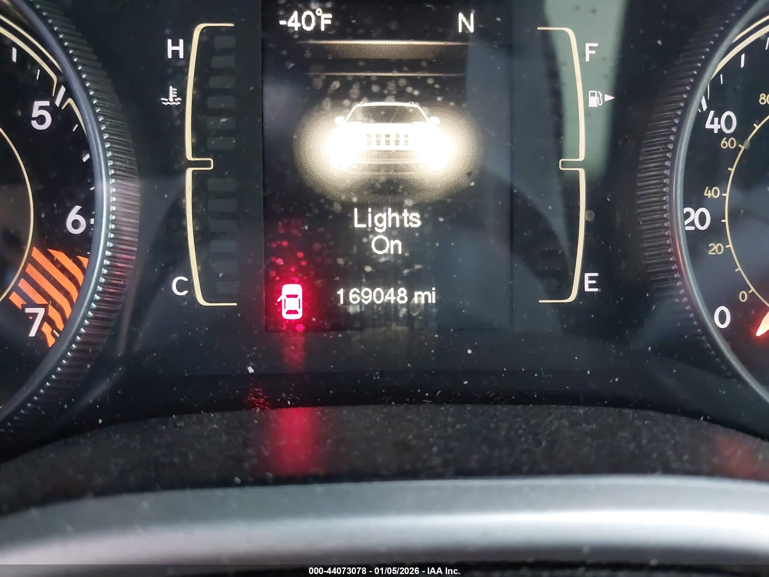 2014 Jeep Cherokee Sport Красный vin: 1C4PJLAB1EW228431