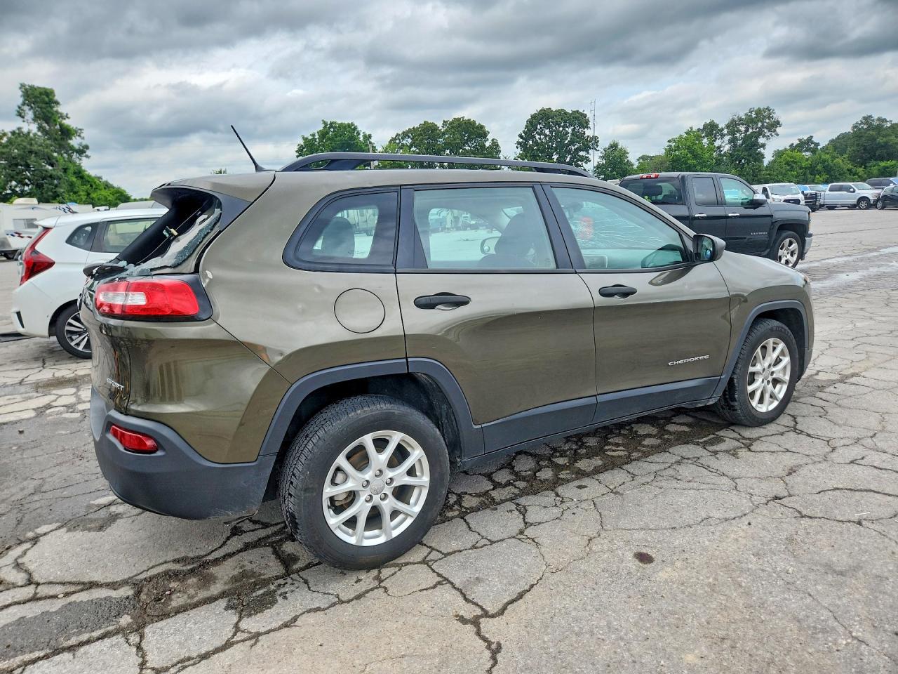 2015 Jeep Cherokee Sport Зеленый vin: 1C4PJLAB1FW637112