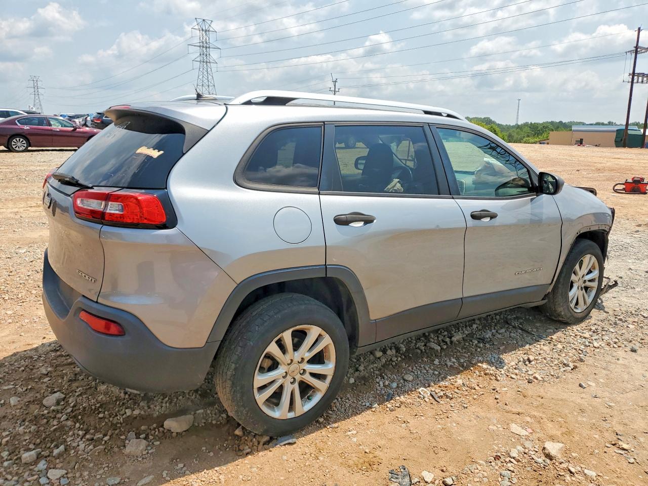 2015 Jeep Cherokee Sport Silver vin: 1C4PJLAB1FW657098