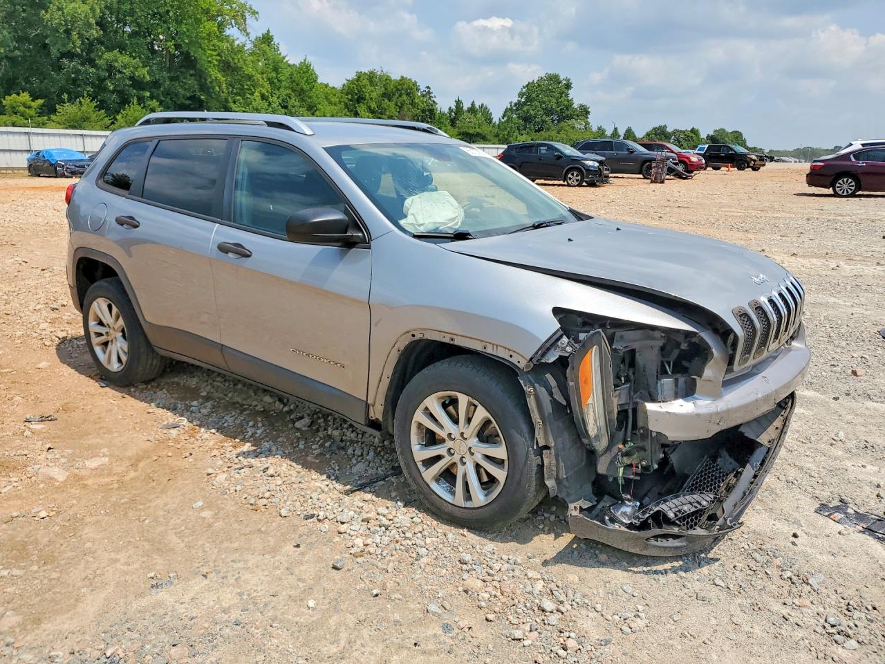 2015 Jeep Cherokee Sport Silver vin: 1C4PJLAB1FW657098