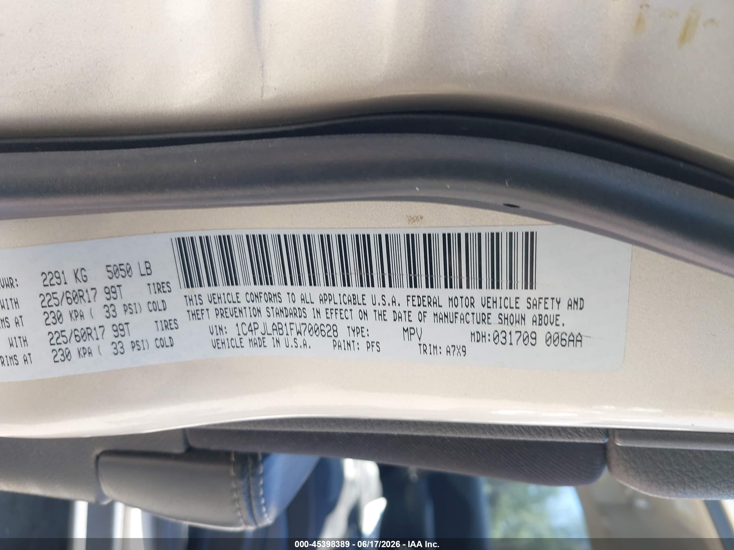 2015 Jeep Cherokee Sport Champagne vin: 1C4PJLAB1FW700628