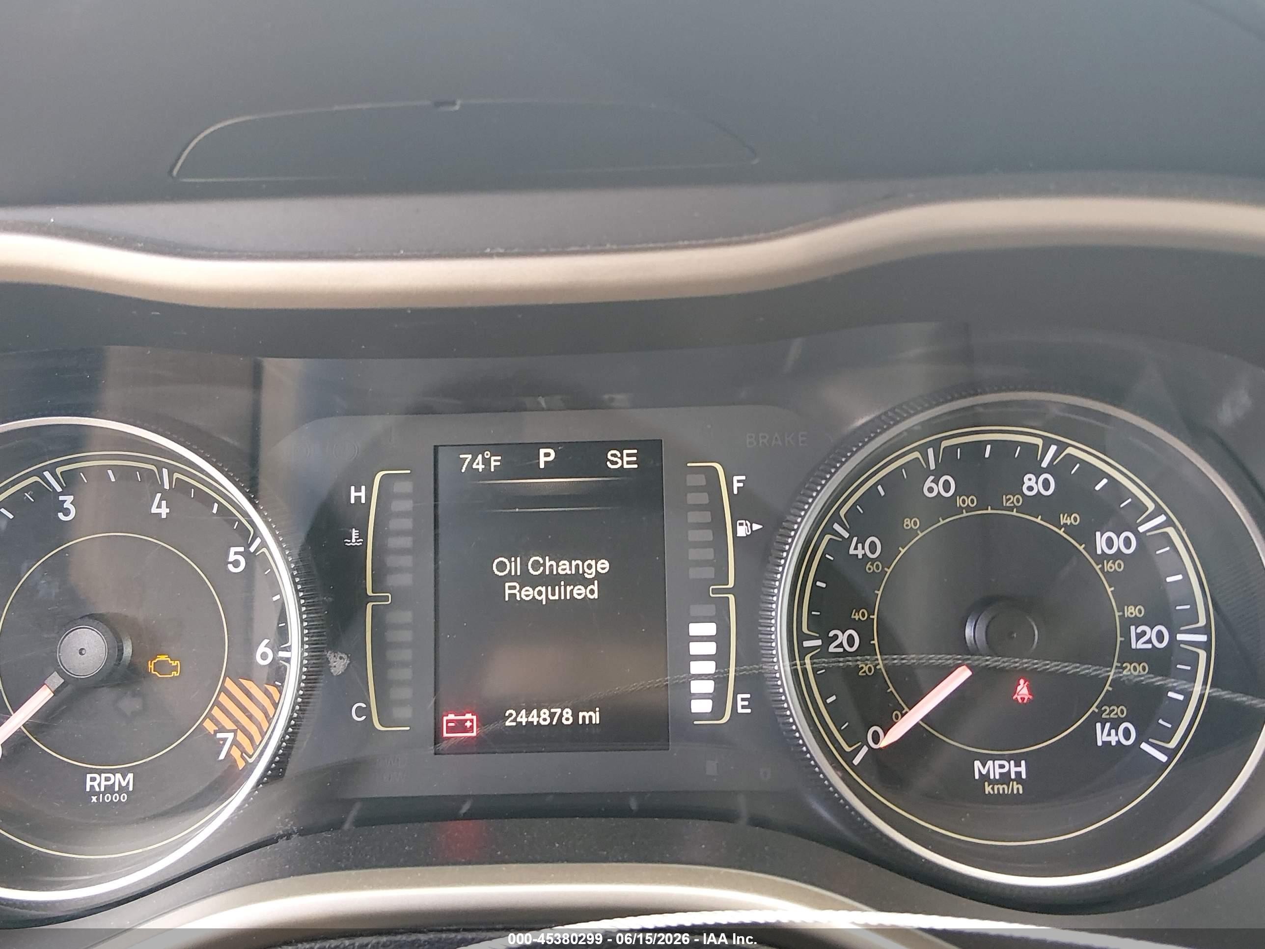 2014 Jeep Cherokee Sport Серебряный vin: 1C4PJLAB2EW157854
