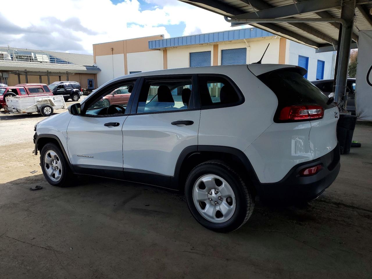 2015 Jeep Cherokee Sport White vin: 1C4PJLAB2FW554224