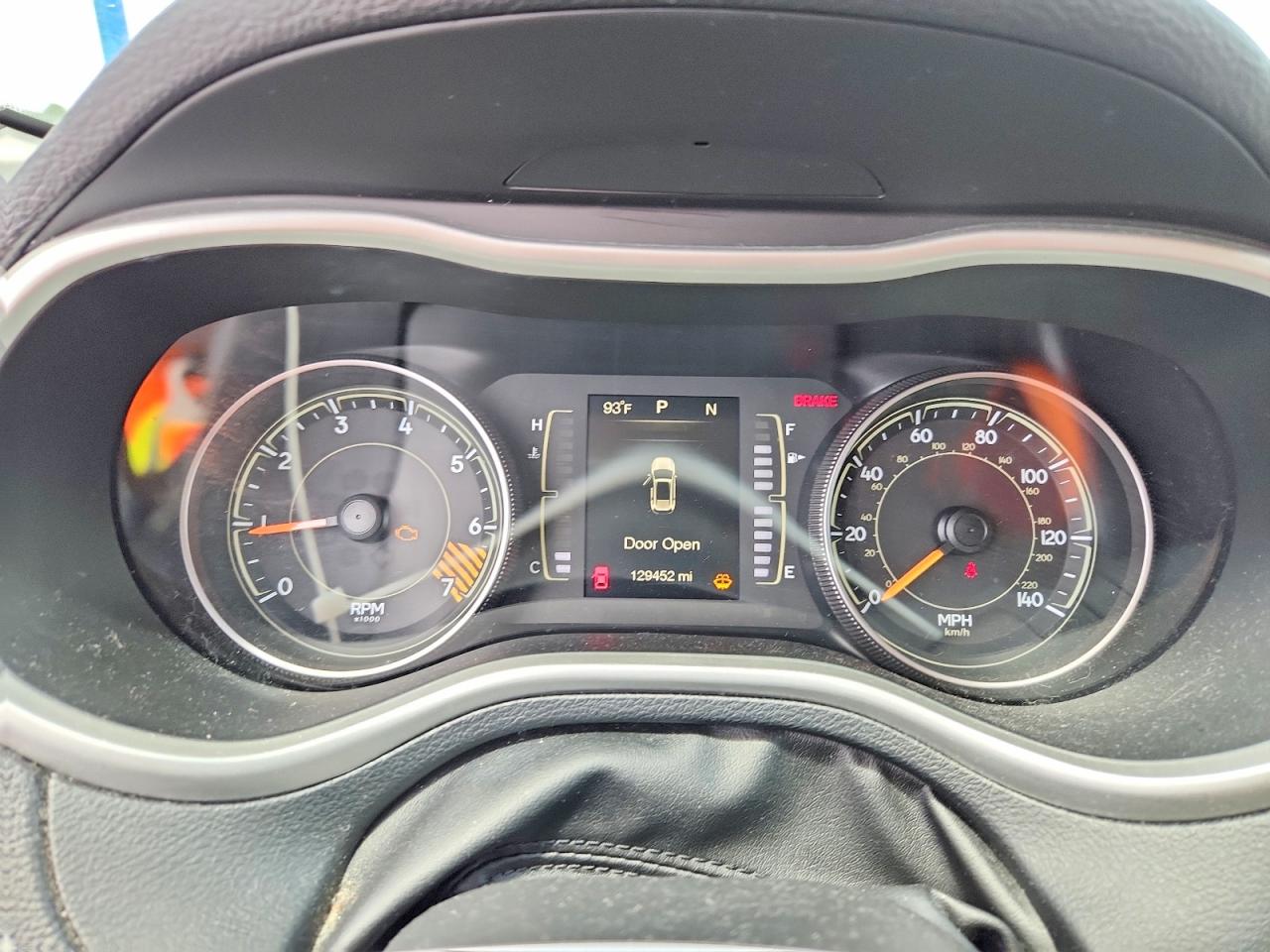 2015 Jeep Cherokee Sport Tan vin: 1C4PJLAB2FW596585