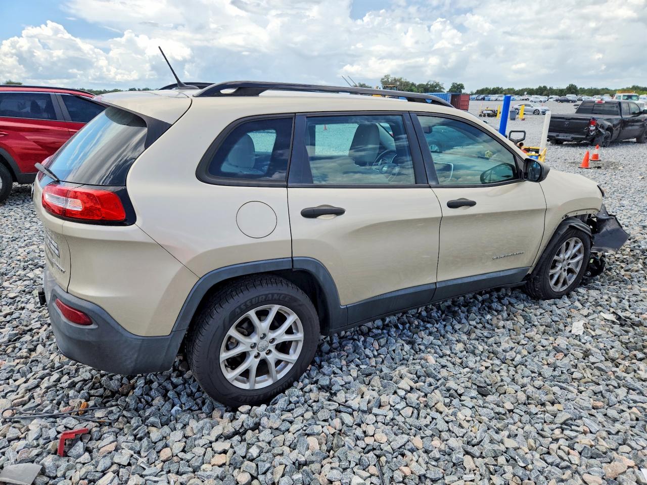 2015 Jeep Cherokee Sport Tan vin: 1C4PJLAB2FW596585