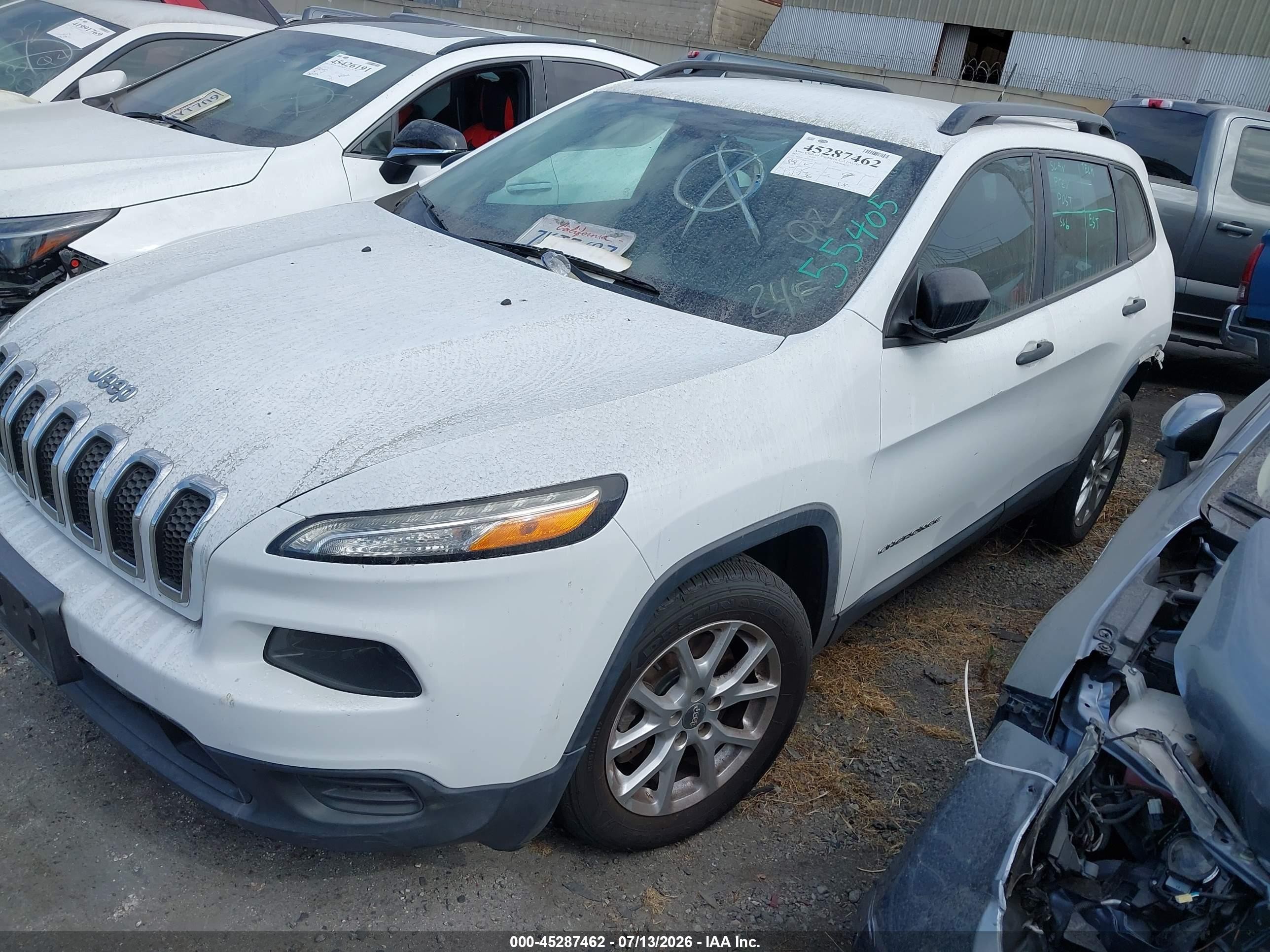 2015 Jeep Cherokee Sport White vin: 1C4PJLAB2FW678347