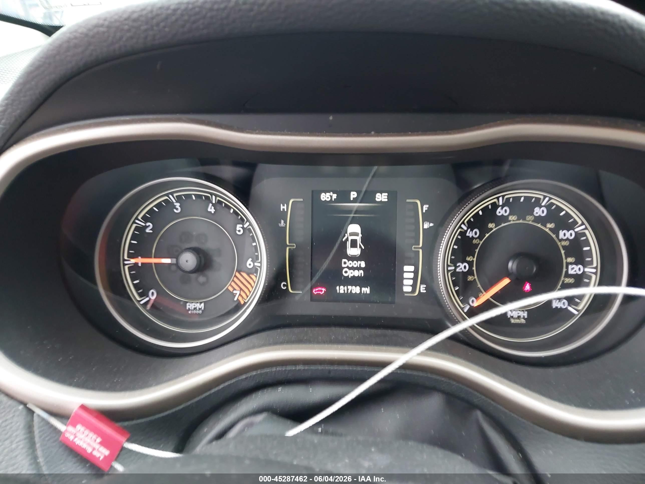 2015 Jeep Cherokee Sport White vin: 1C4PJLAB2FW678347