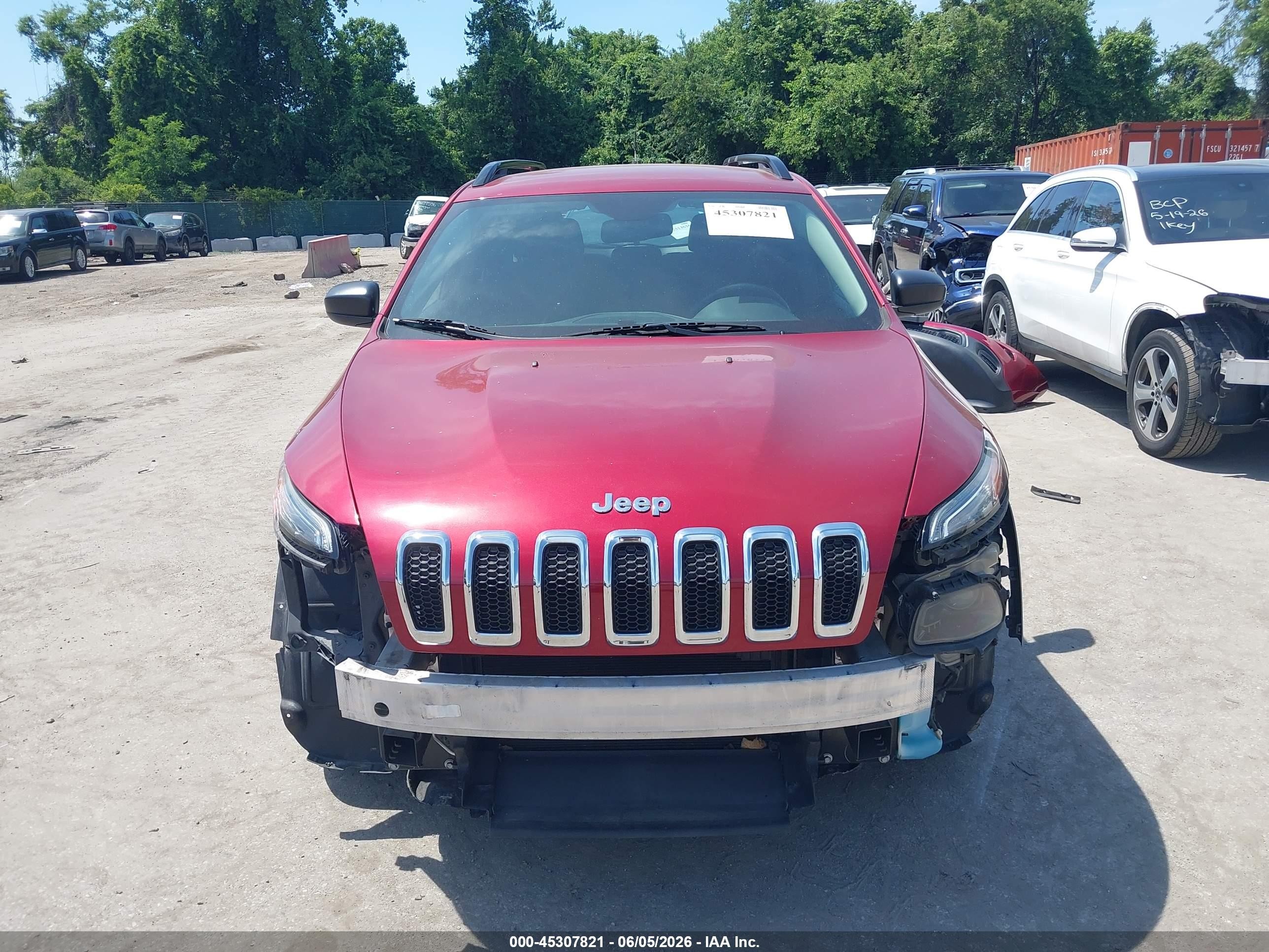 2015 Jeep Cherokee Sport Red vin: 1C4PJLAB2FW700671