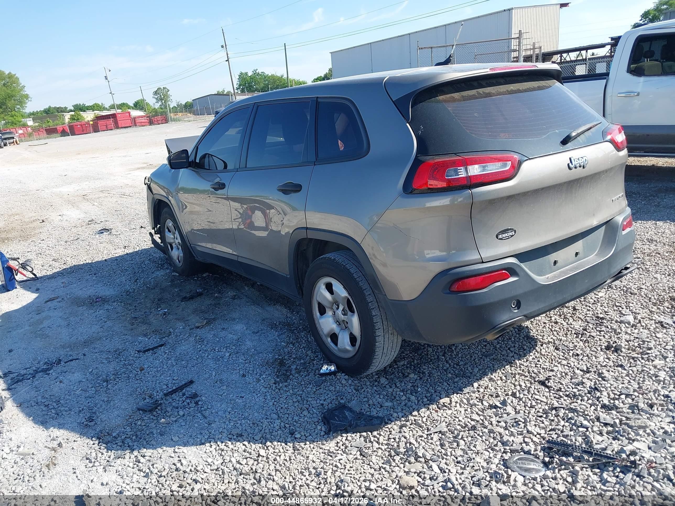 2017 Jeep Cherokee Sport Fwd Gold vin: 1C4PJLAB2HW585332