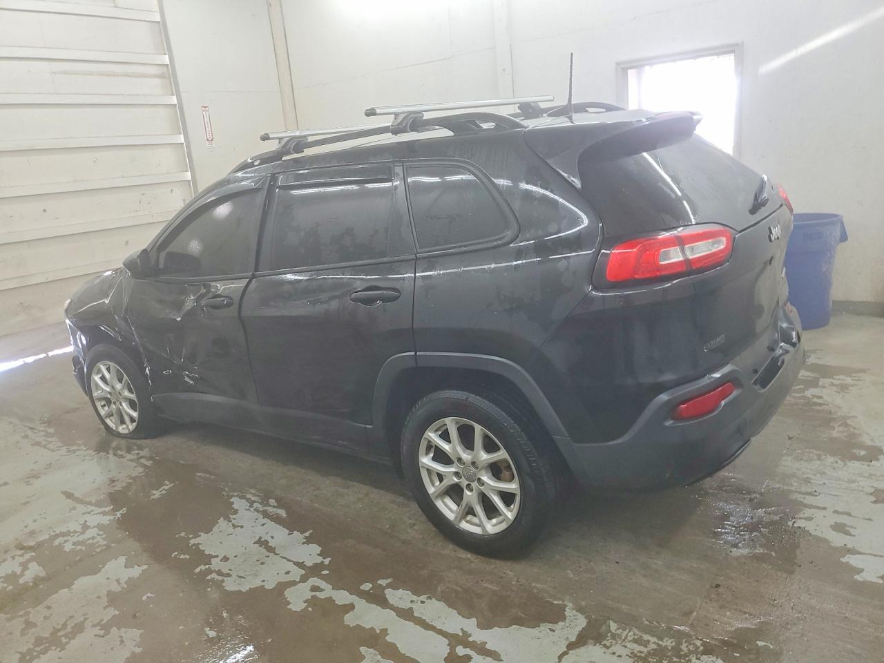 2017 Jeep Cherokee Sport Black vin: 1C4PJLAB2HW641897