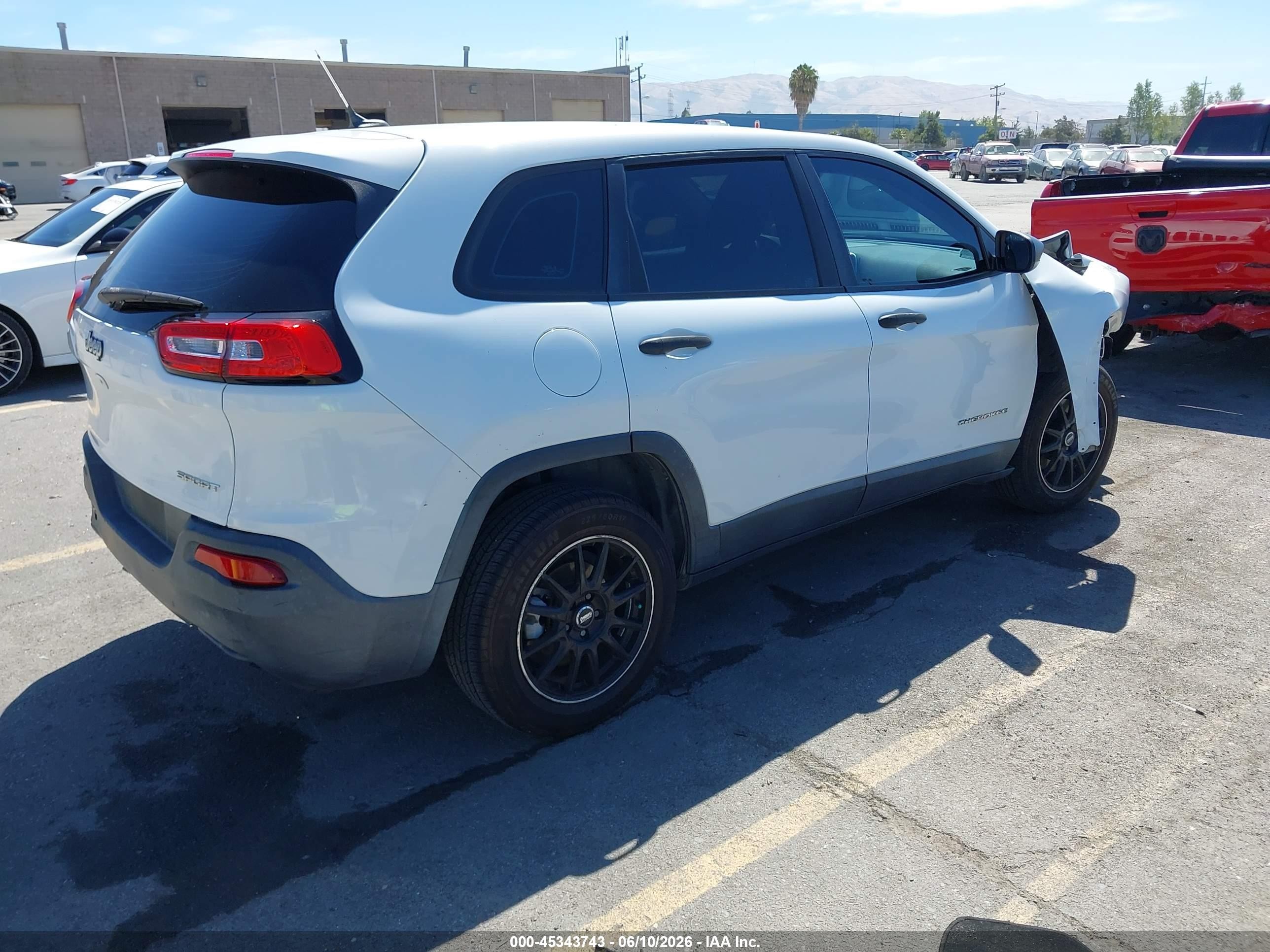 2014 Jeep Cherokee Sport Белый vin: 1C4PJLAB3EW163548