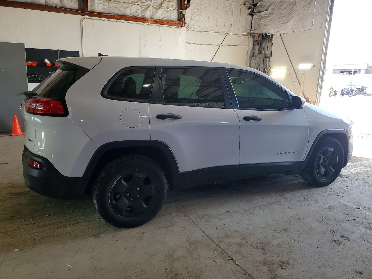 2015 Jeep Cherokee Sport White vin: 1C4PJLAB3FW507901