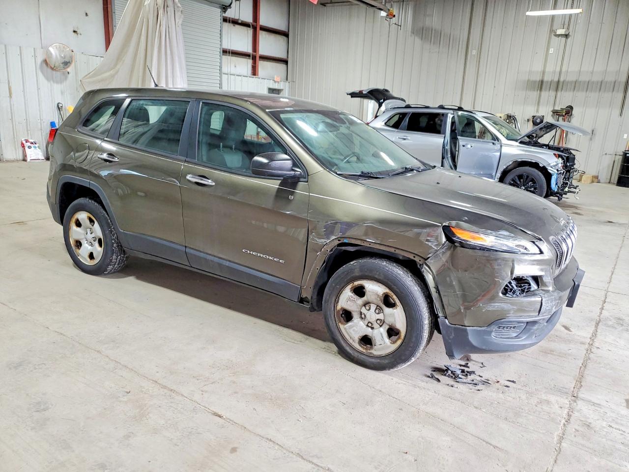 2015 Jeep Cherokee Sport Green vin: 1C4PJLAB3FW637600