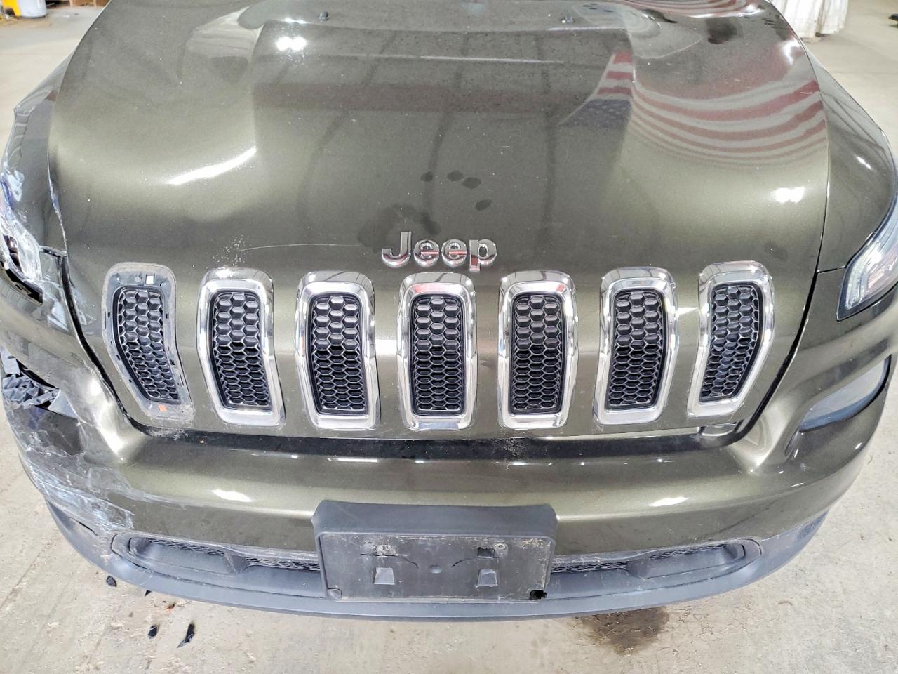 2015 Jeep Cherokee Sport Green vin: 1C4PJLAB3FW637600