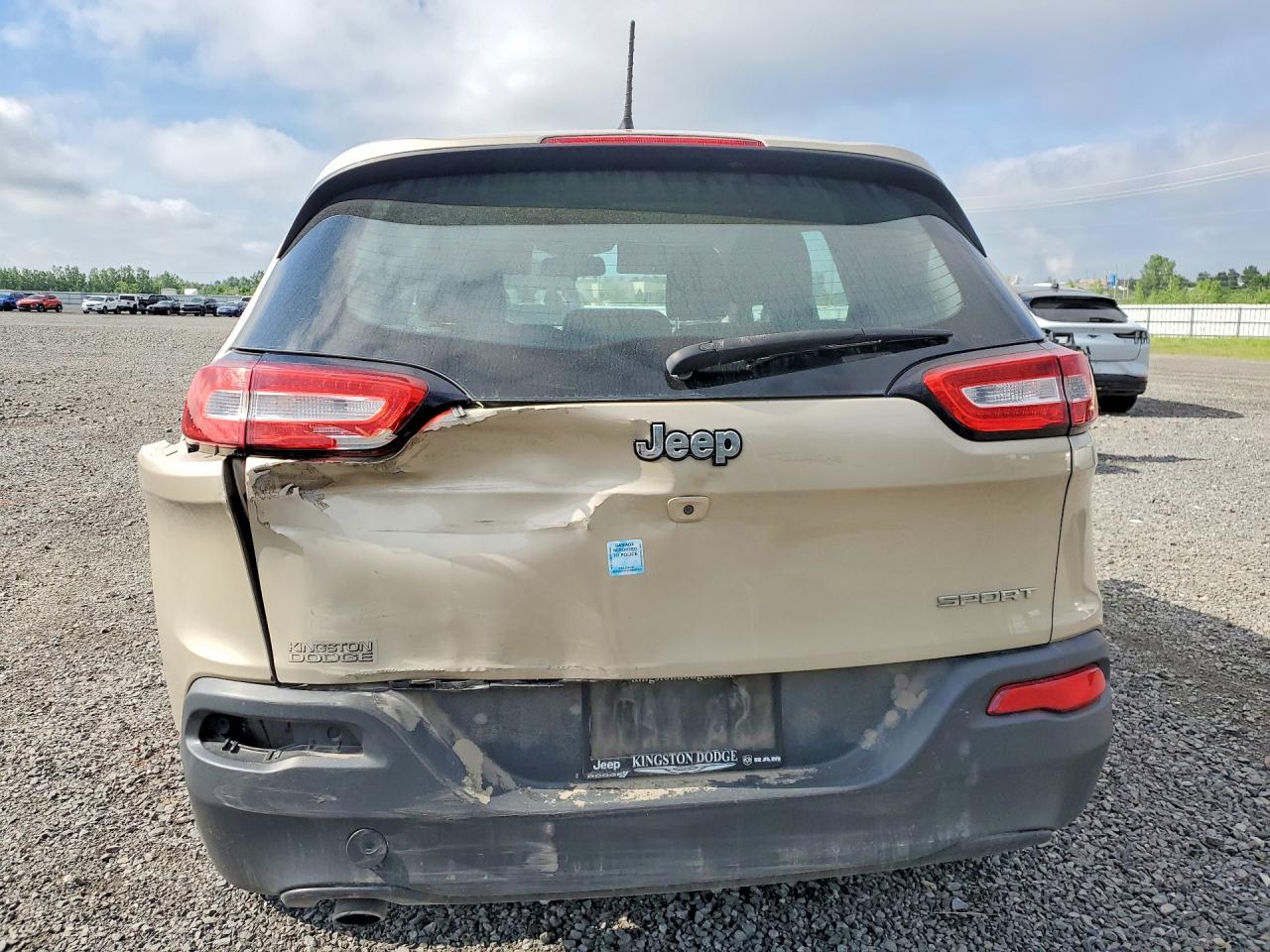 2015 Jeep Cherokee Sport Tan vin: 1C4PJLAB3FW759969