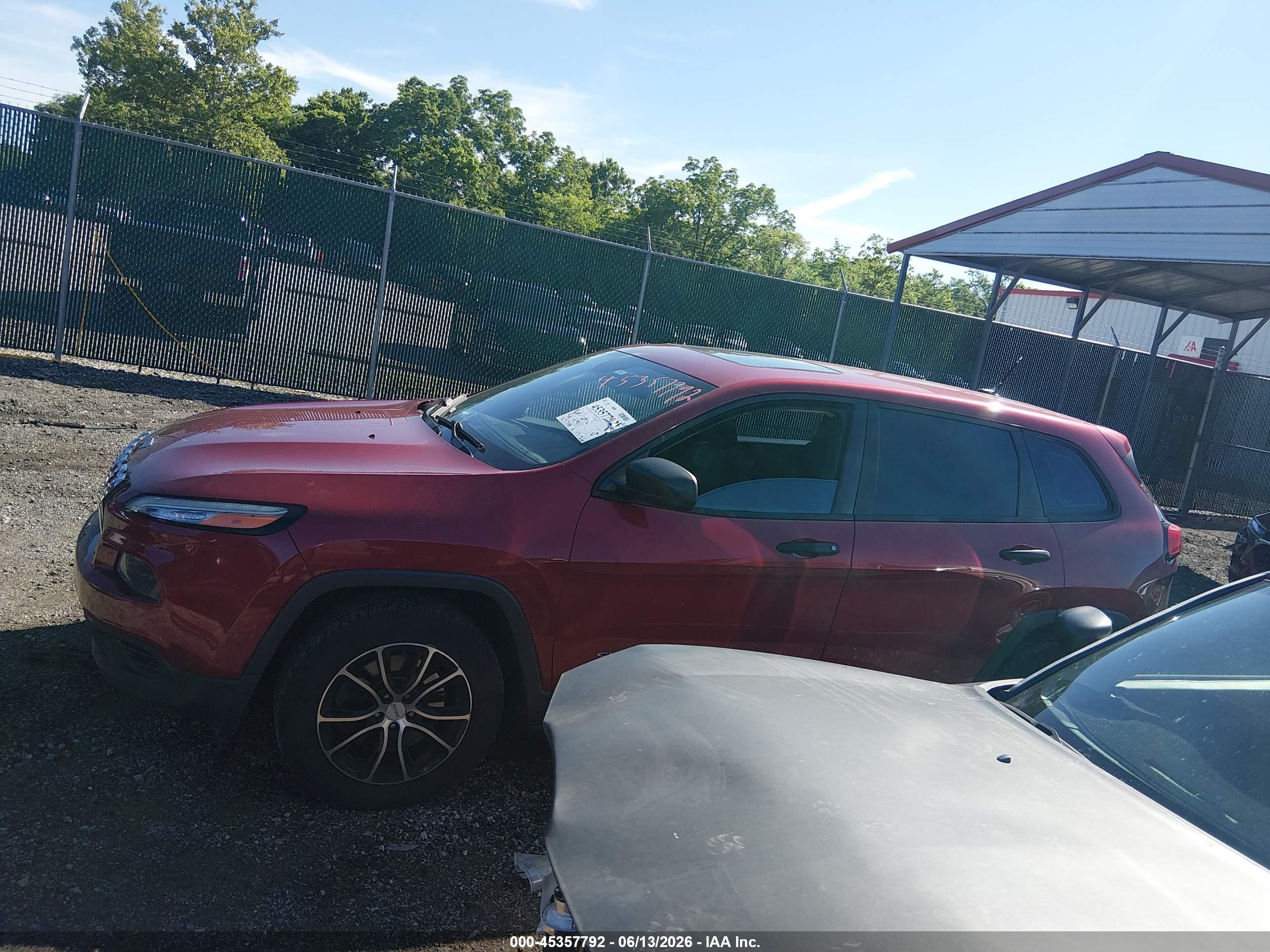 2014 Jeep Cherokee Sport Burgundy vin: 1C4PJLAB4EW143860