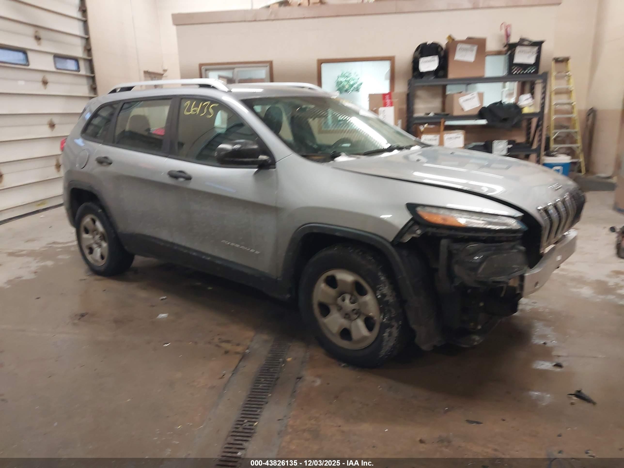 1C4PJLAB4EW231842