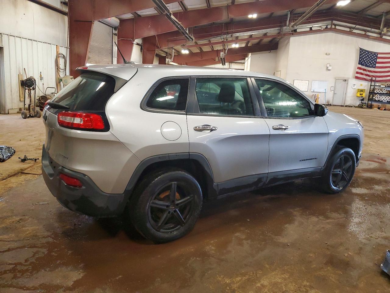 2015 Jeep Cherokee Sport Silver vin: 1C4PJLAB4FW547176