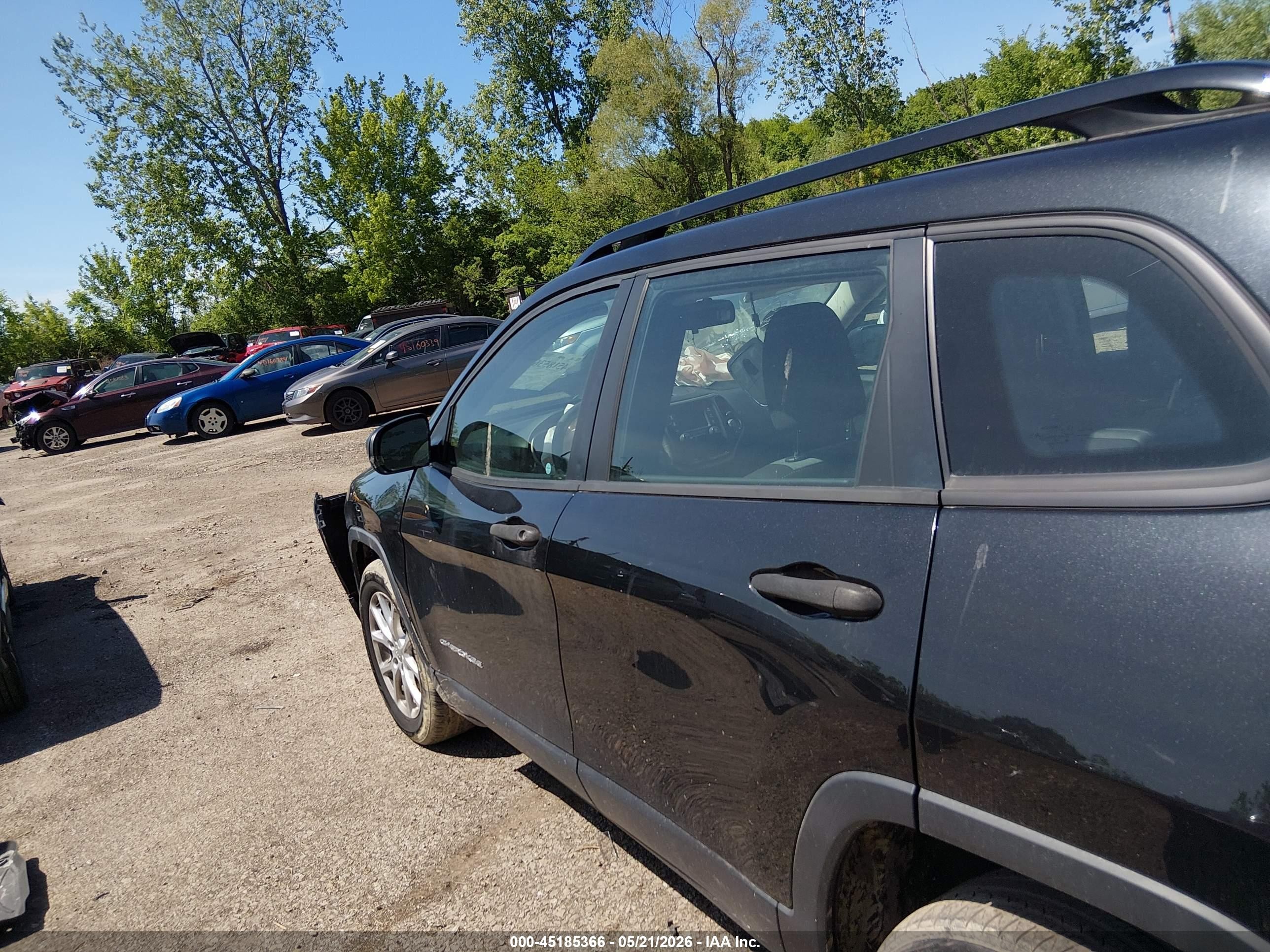 2015 Jeep Cherokee Sport Black vin: 1C4PJLAB4FW760564