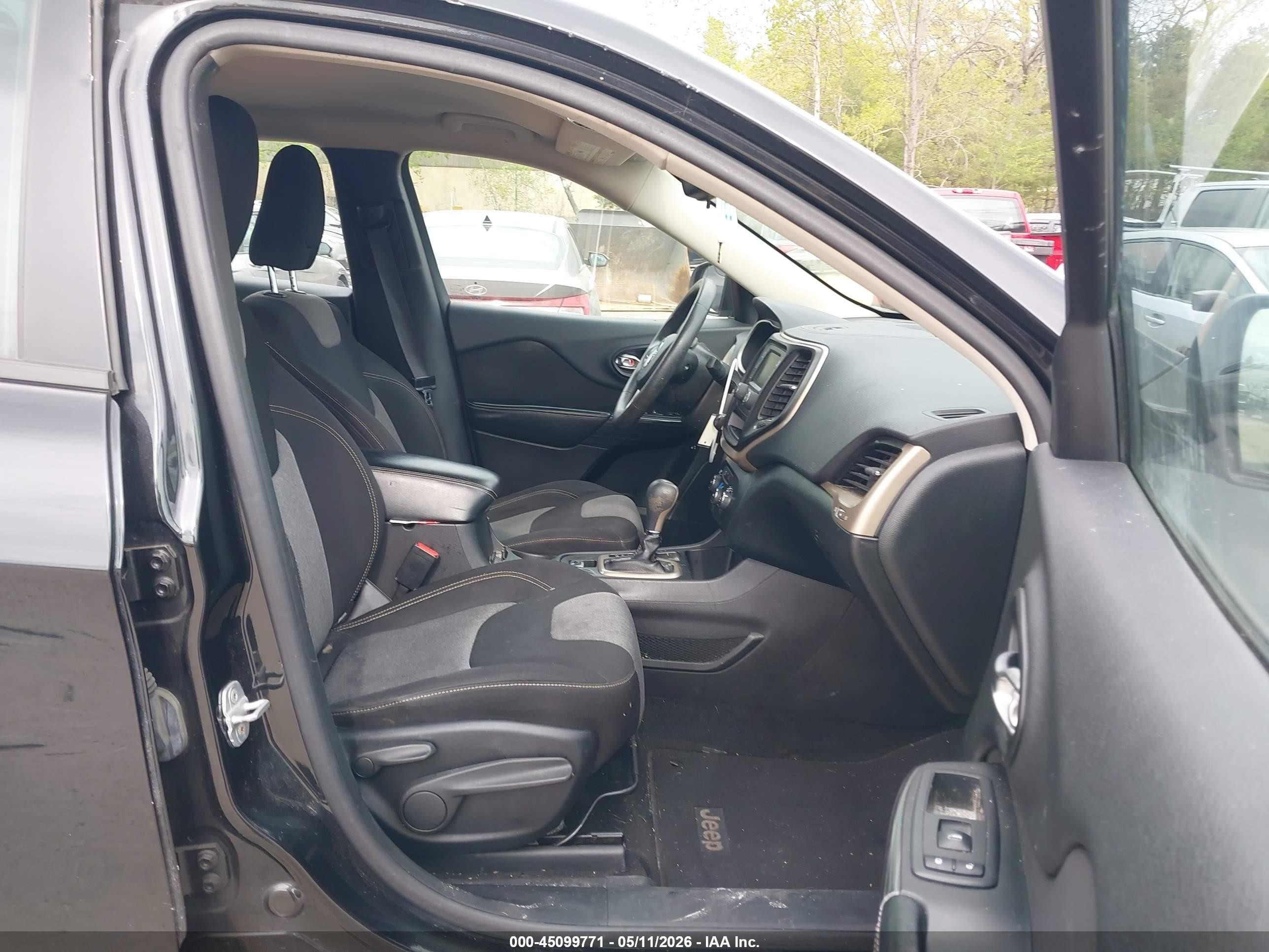 2014 Jeep Cherokee Sport Black vin: 1C4PJLAB5EW122774