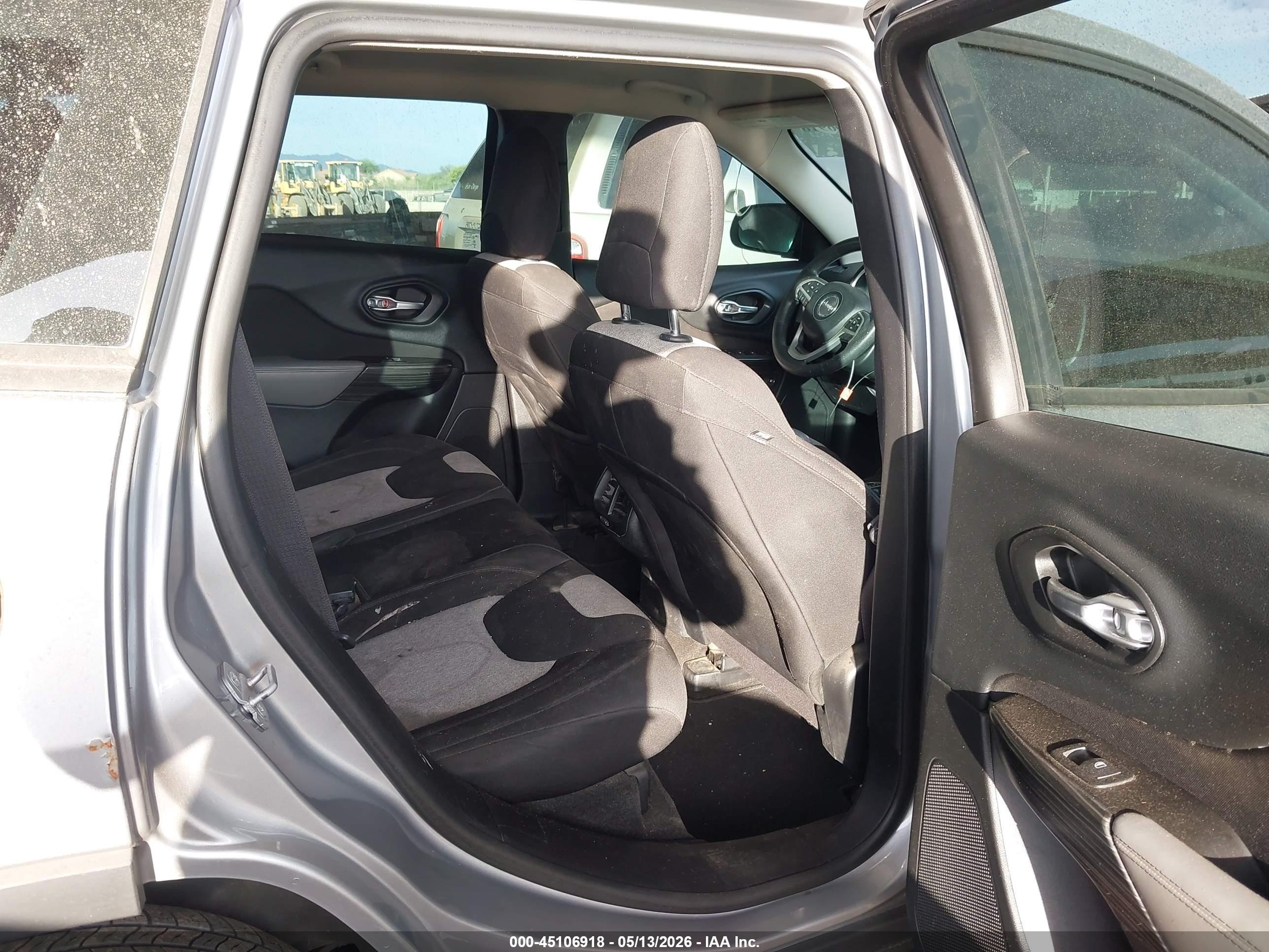2014 Jeep Cherokee Sport Gray vin: 1C4PJLAB5EW123374