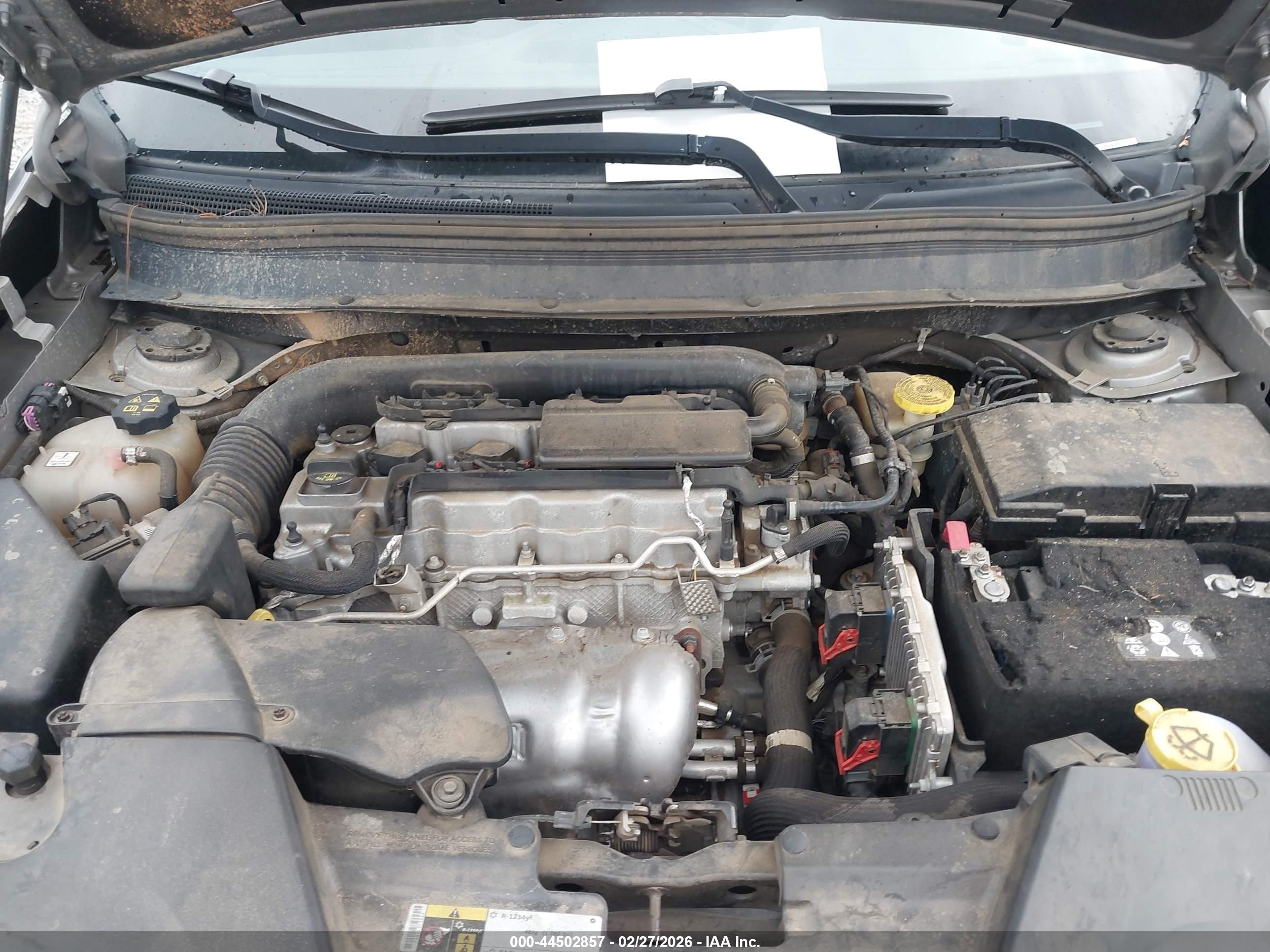 2014 Jeep Cherokee Sport Gray vin: 1C4PJLAB5EW268981
