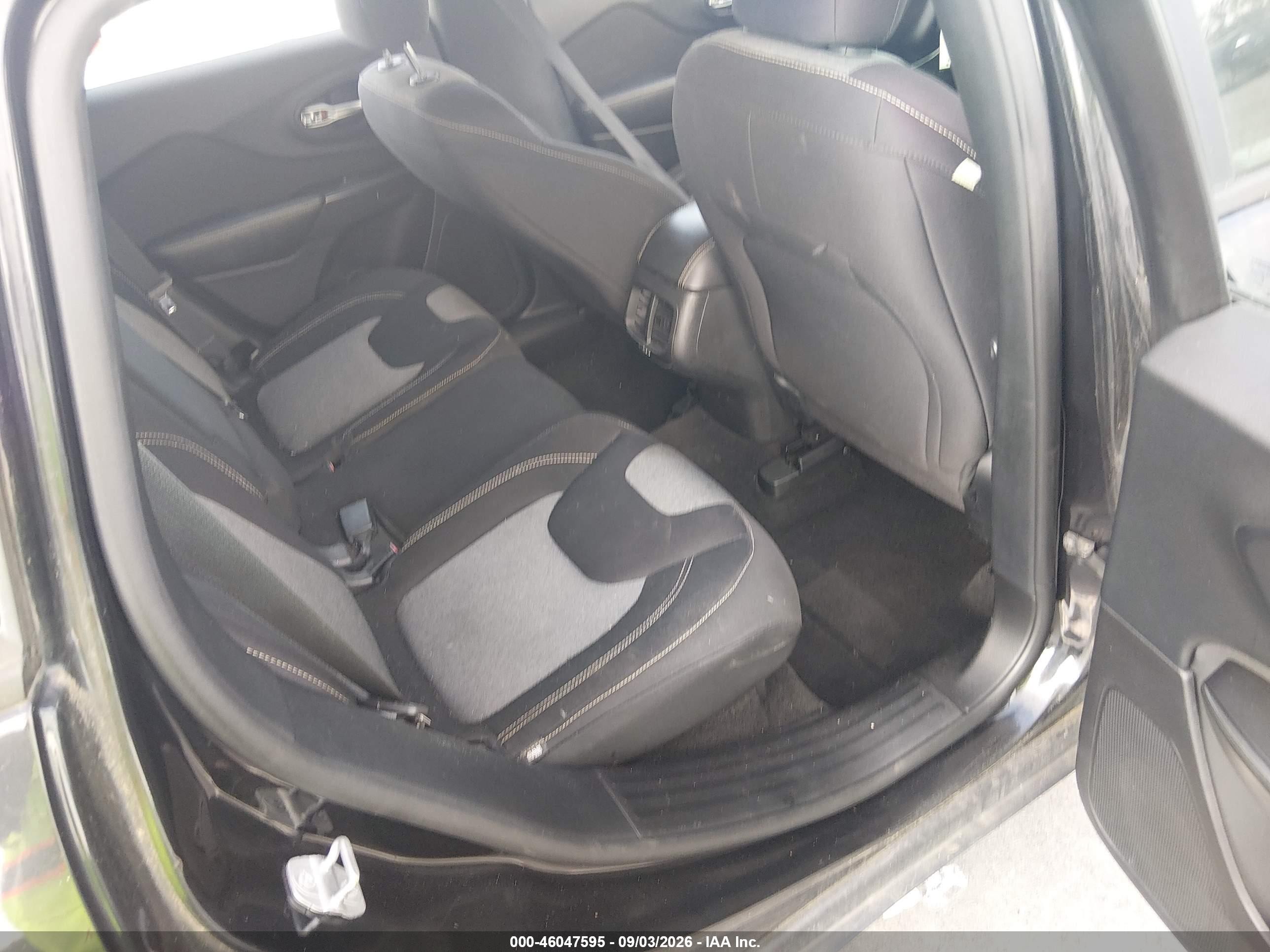 2014 Jeep Cherokee Sport Black vin: 1C4PJLAB5EW322117