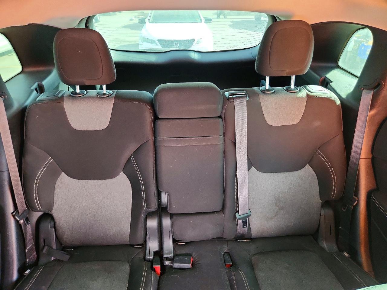 2015 Jeep Cherokee Sport Белый vin: 1C4PJLAB5FW525476