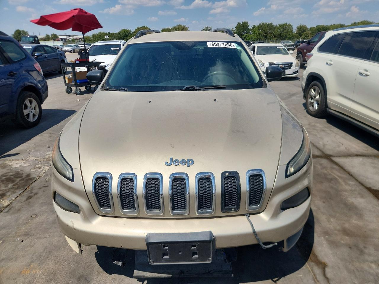 2015 Jeep Cherokee Sport Beige vin: 1C4PJLAB5FW760654
