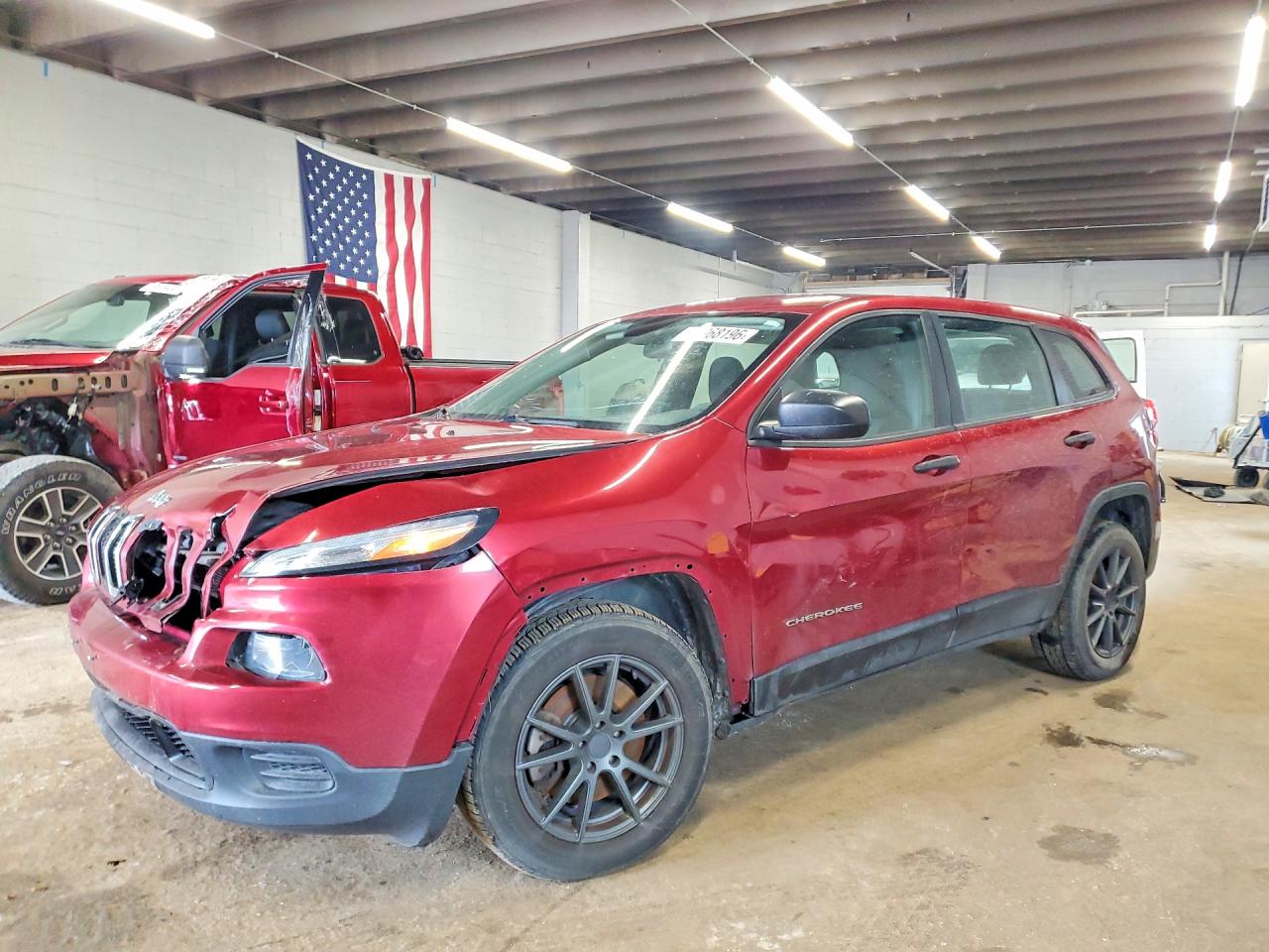 2015 Jeep Cherokee Sport Red vin: 1C4PJLAB6FW596749