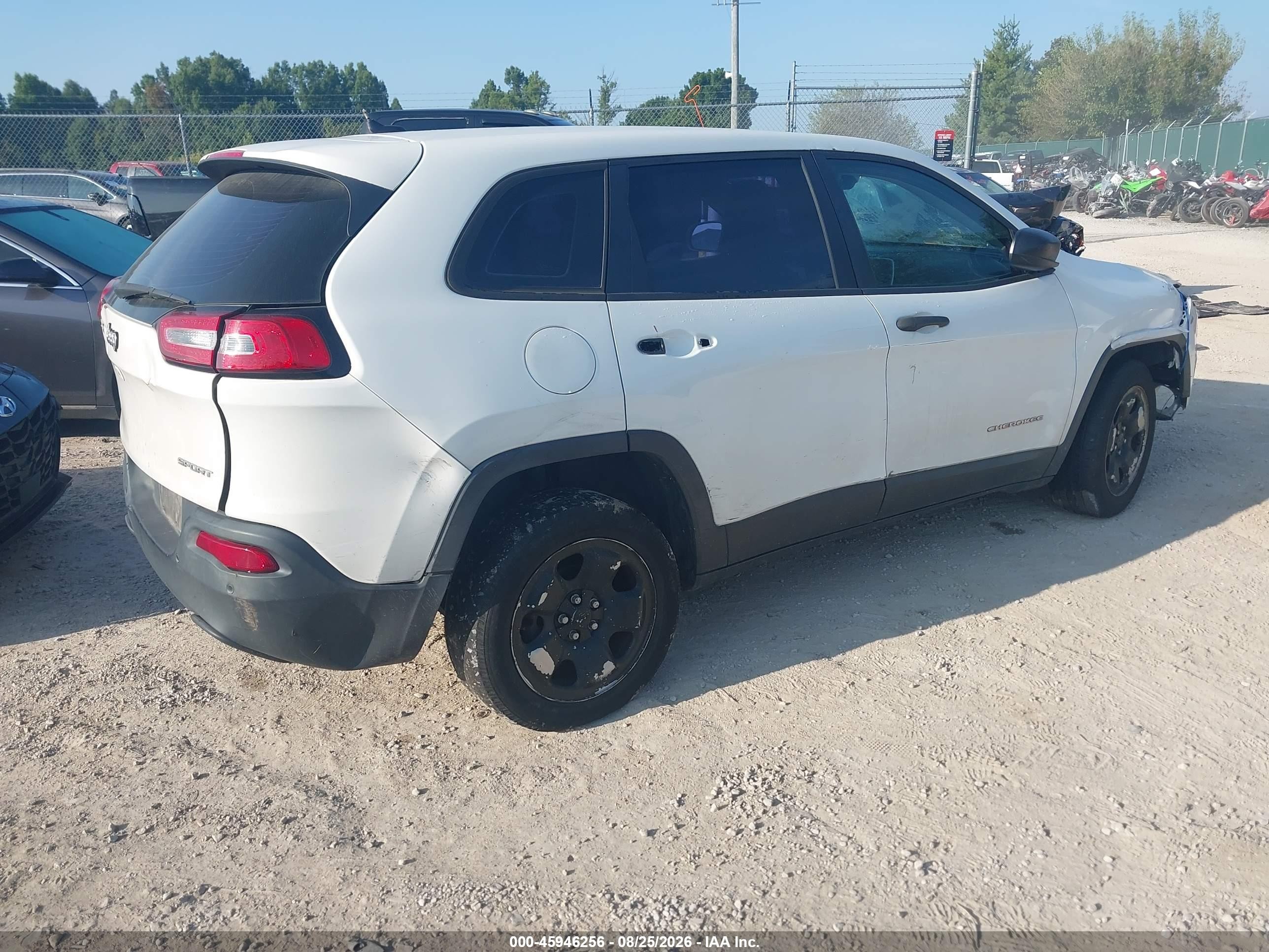 2015 Jeep Cherokee Sport White vin: 1C4PJLAB6FW676715